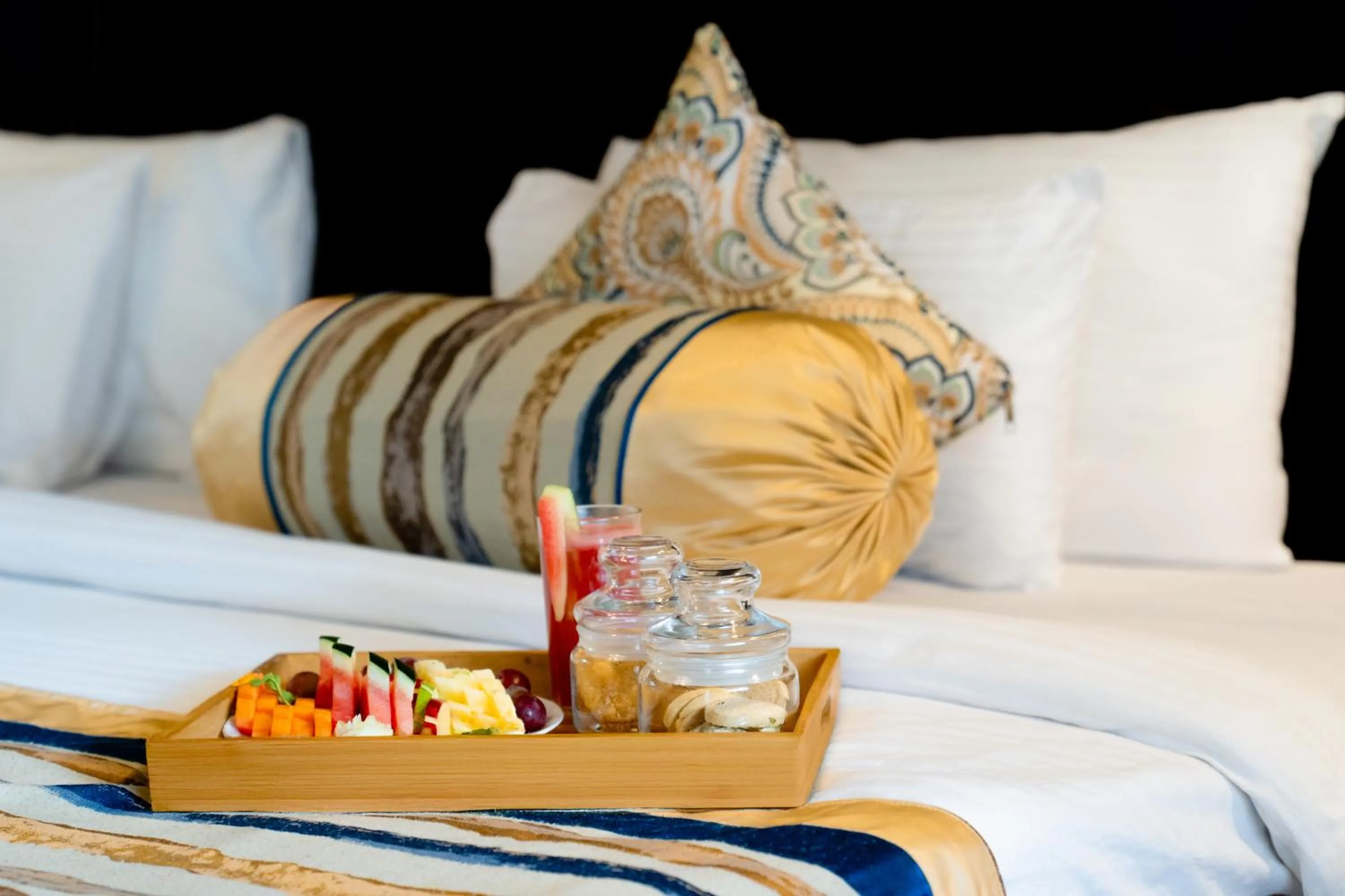 Food, Bed in Spectrum Resort, Spa & Residences