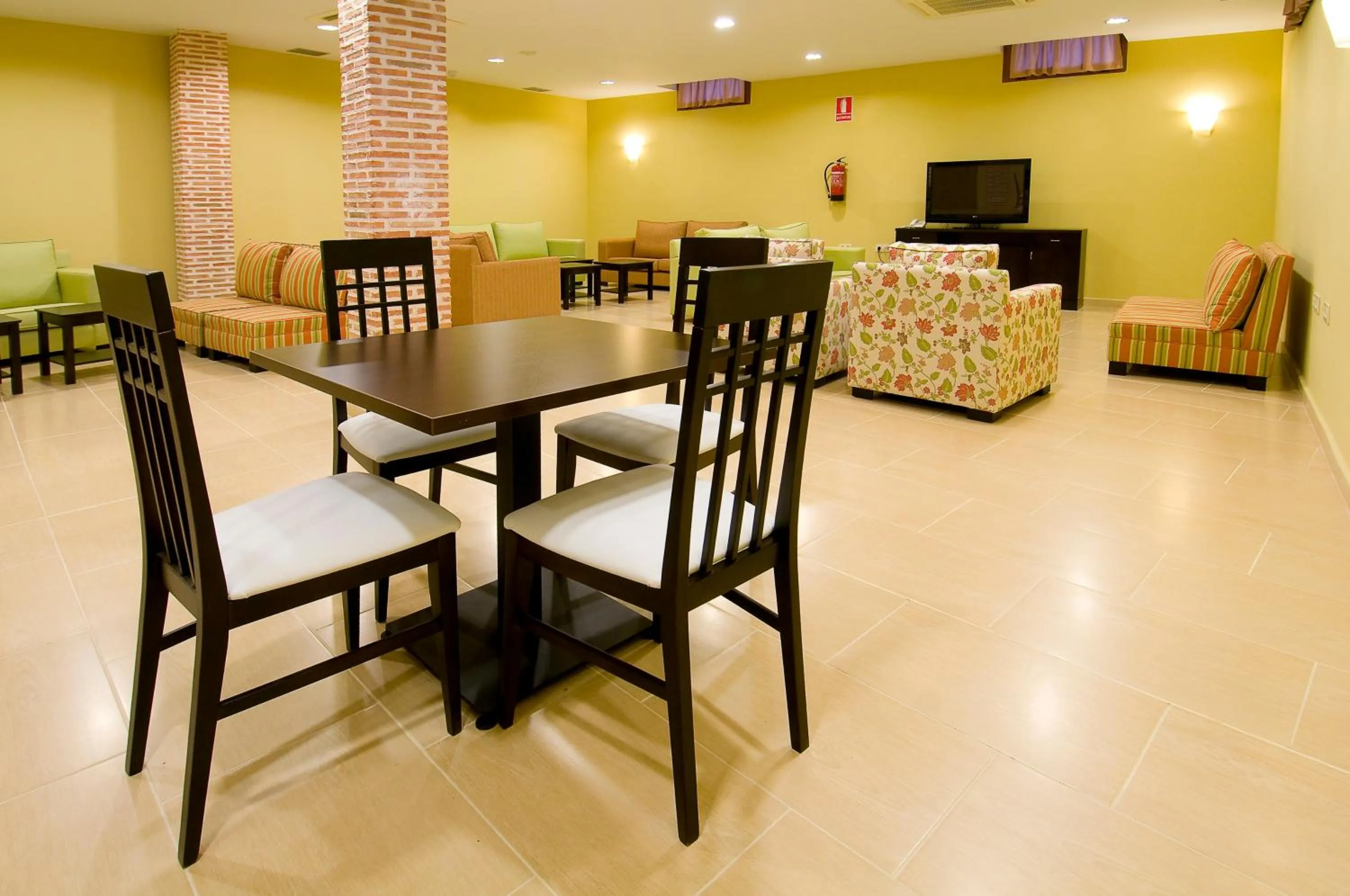 Lounge or bar in Mirador de La Portilla