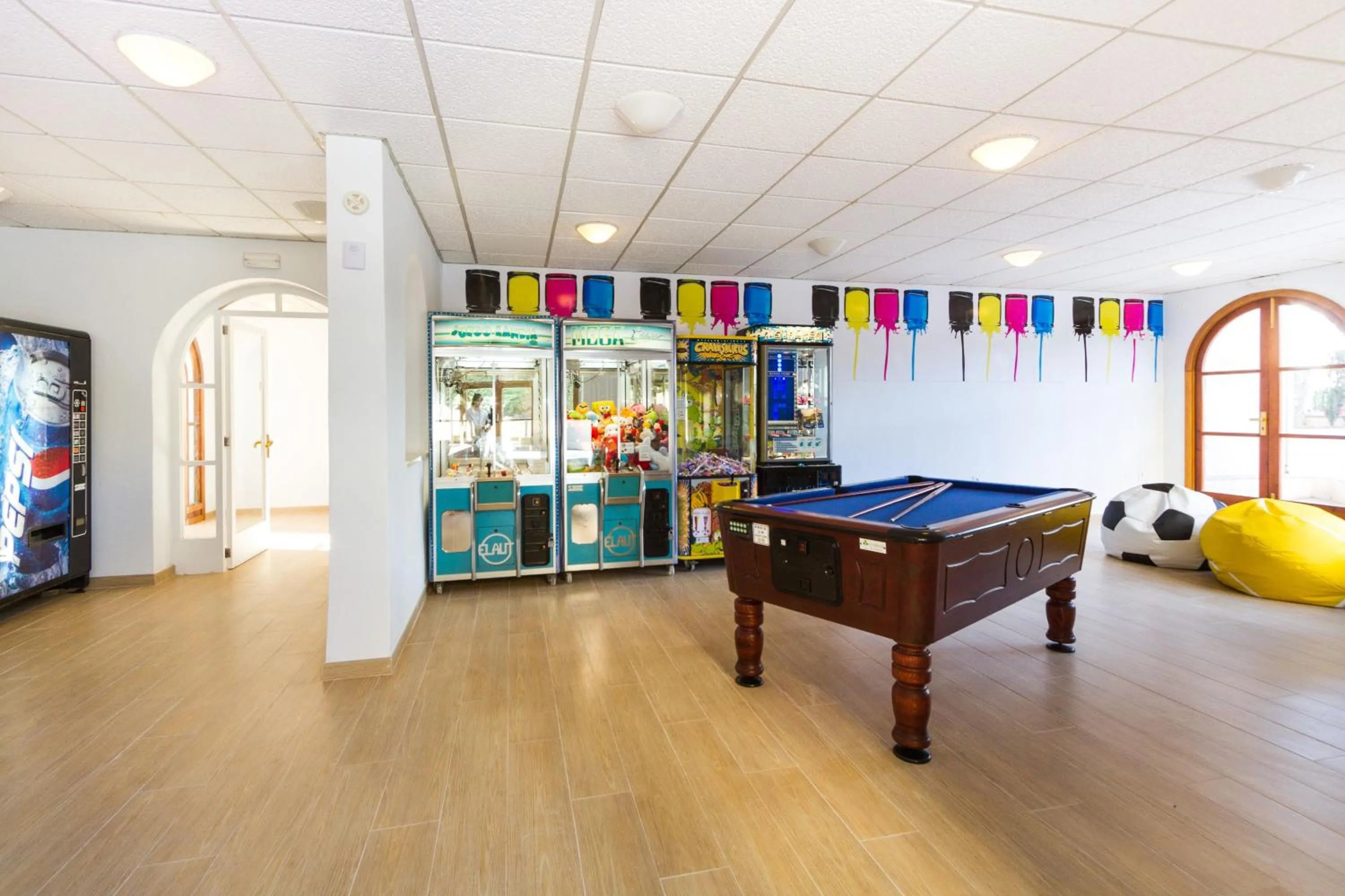 Billiard in Plazamar Serenity Resort