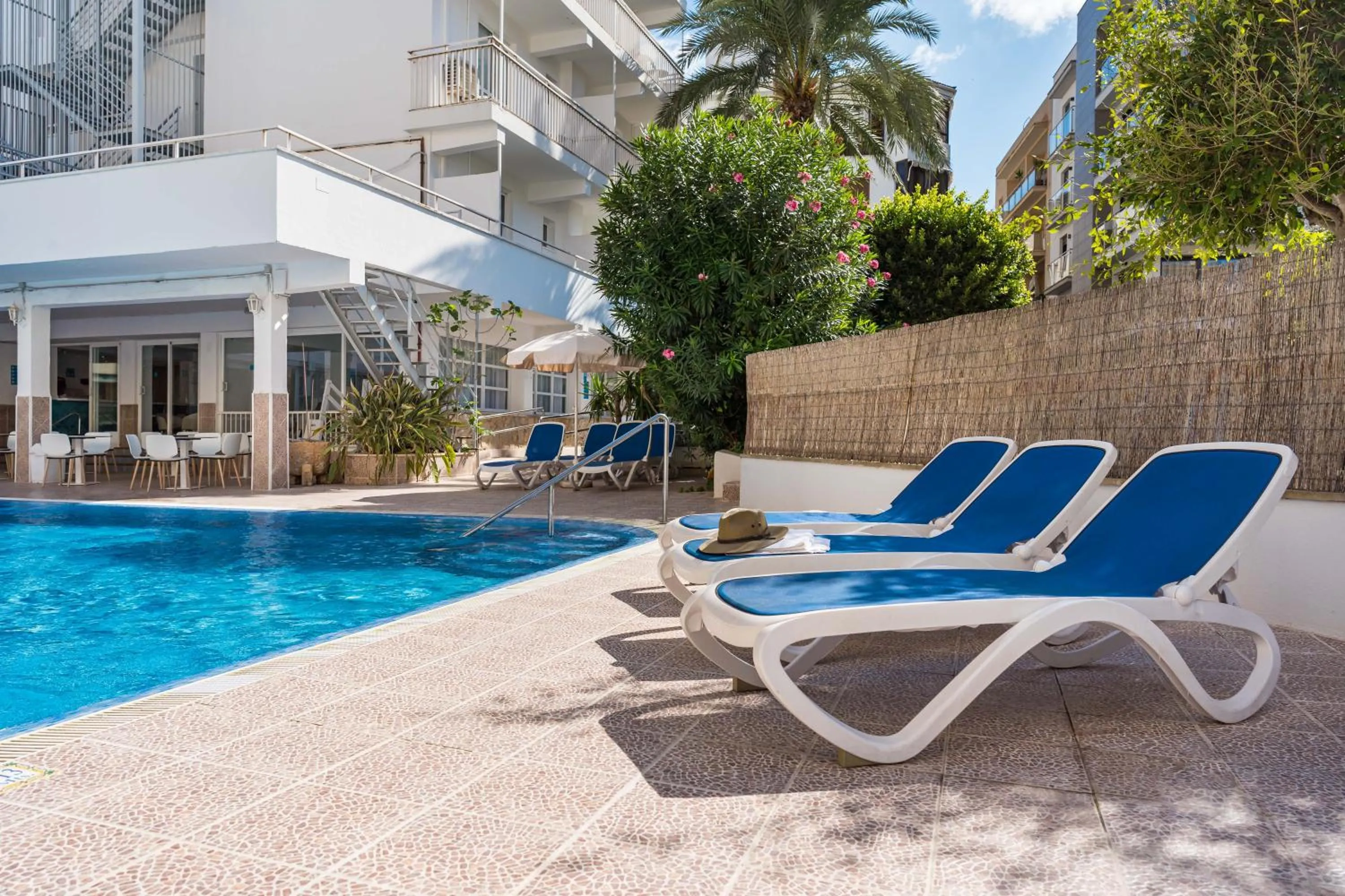 Swimming pool in BLUESEA Piscis - Adults Only