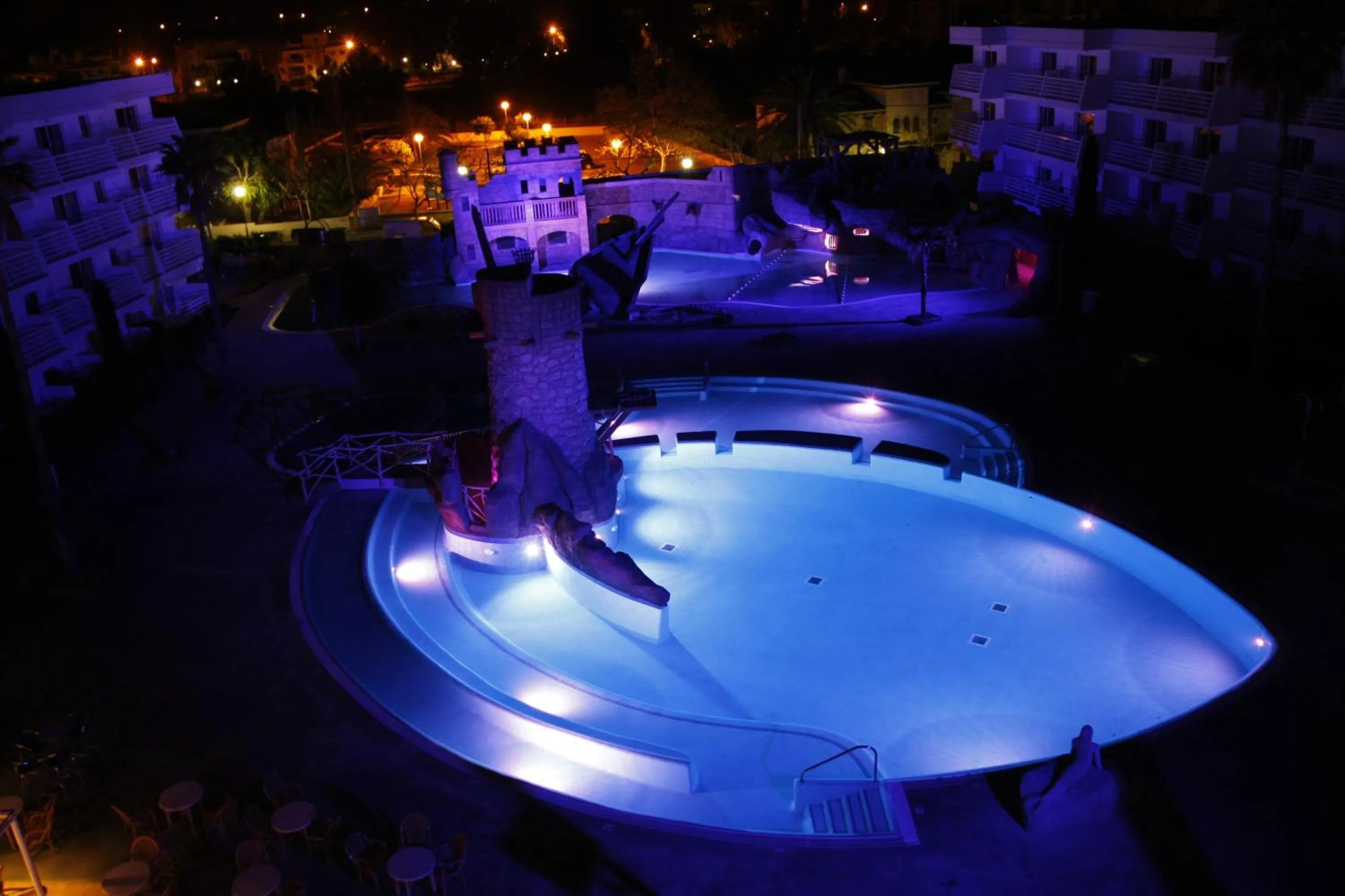 Facade/entrance in Pirates Village