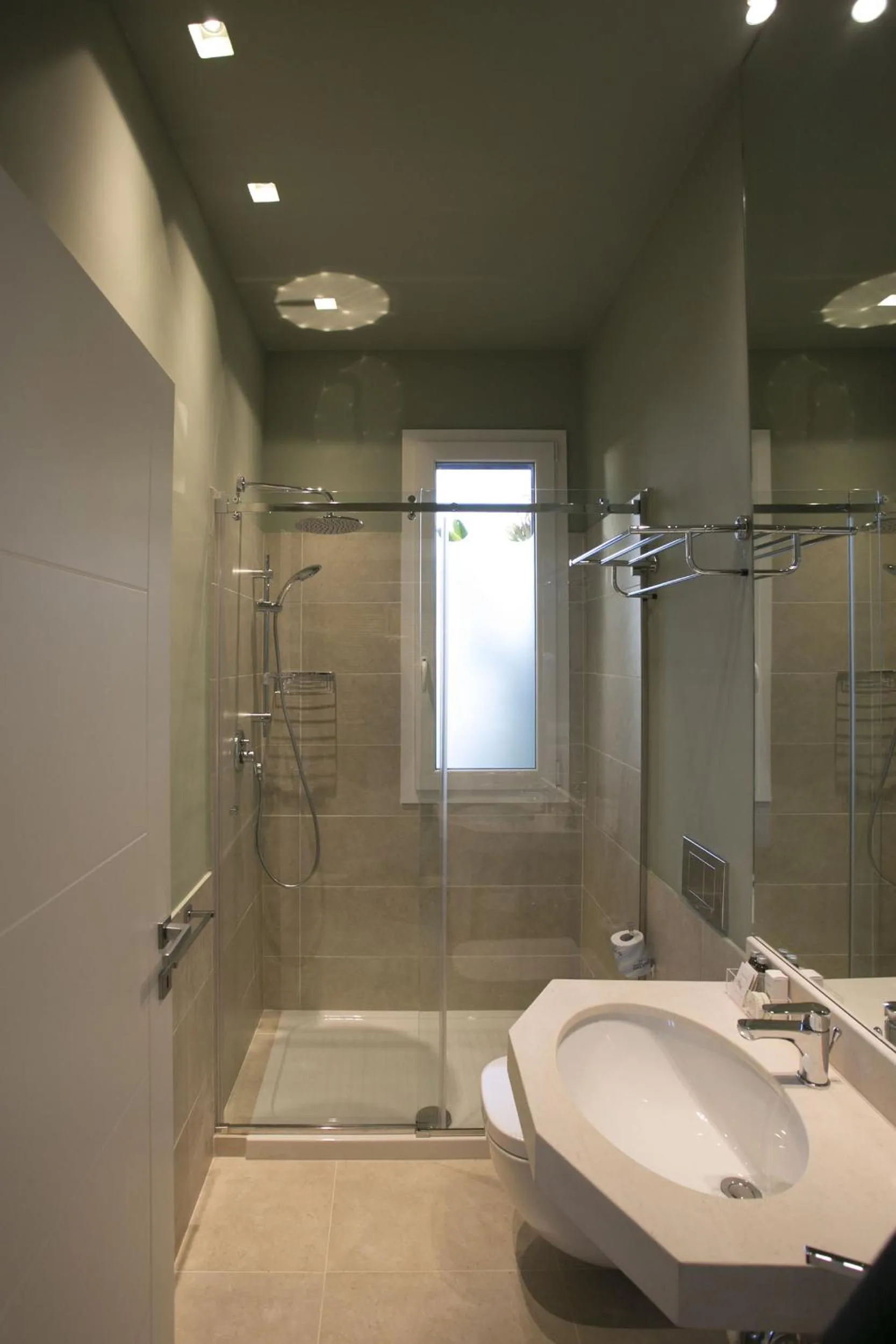 Shower in Corte Olea Resort