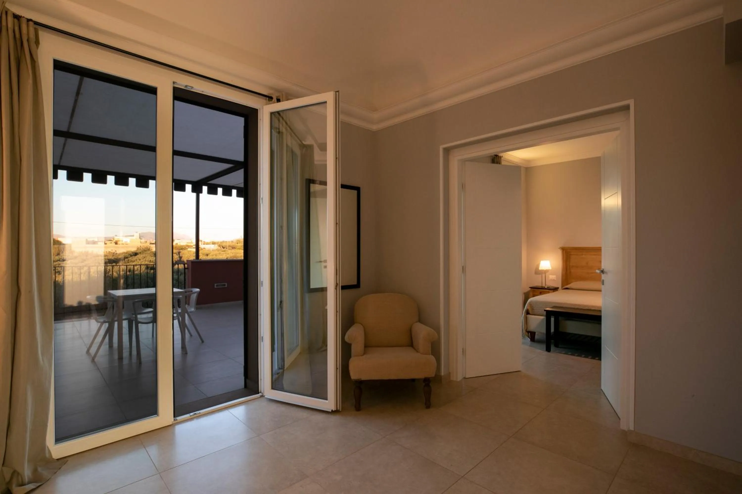 Balcony/Terrace, Bed in Corte Olea Resort