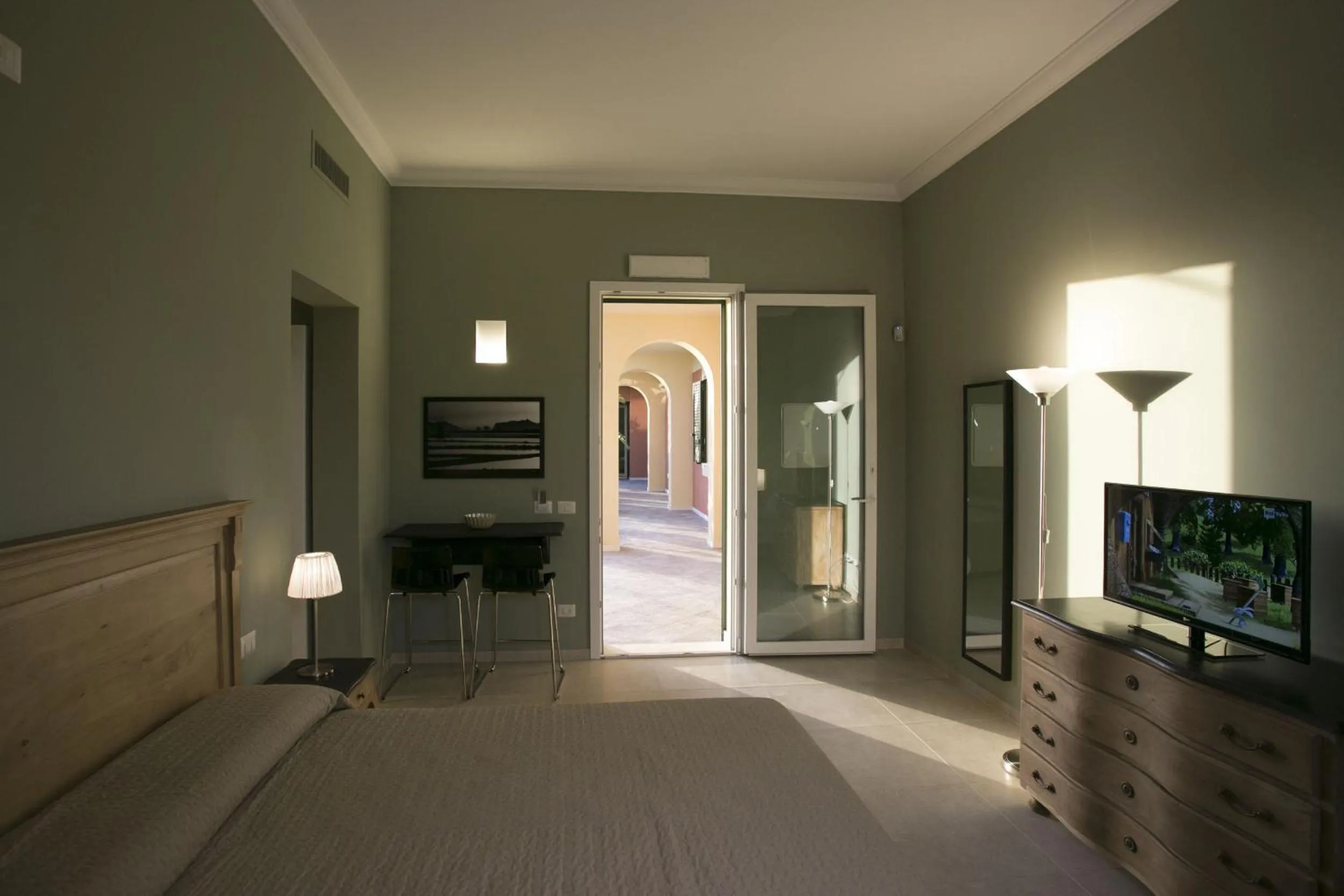 Photo of the whole room, Bed in Corte Olea Resort