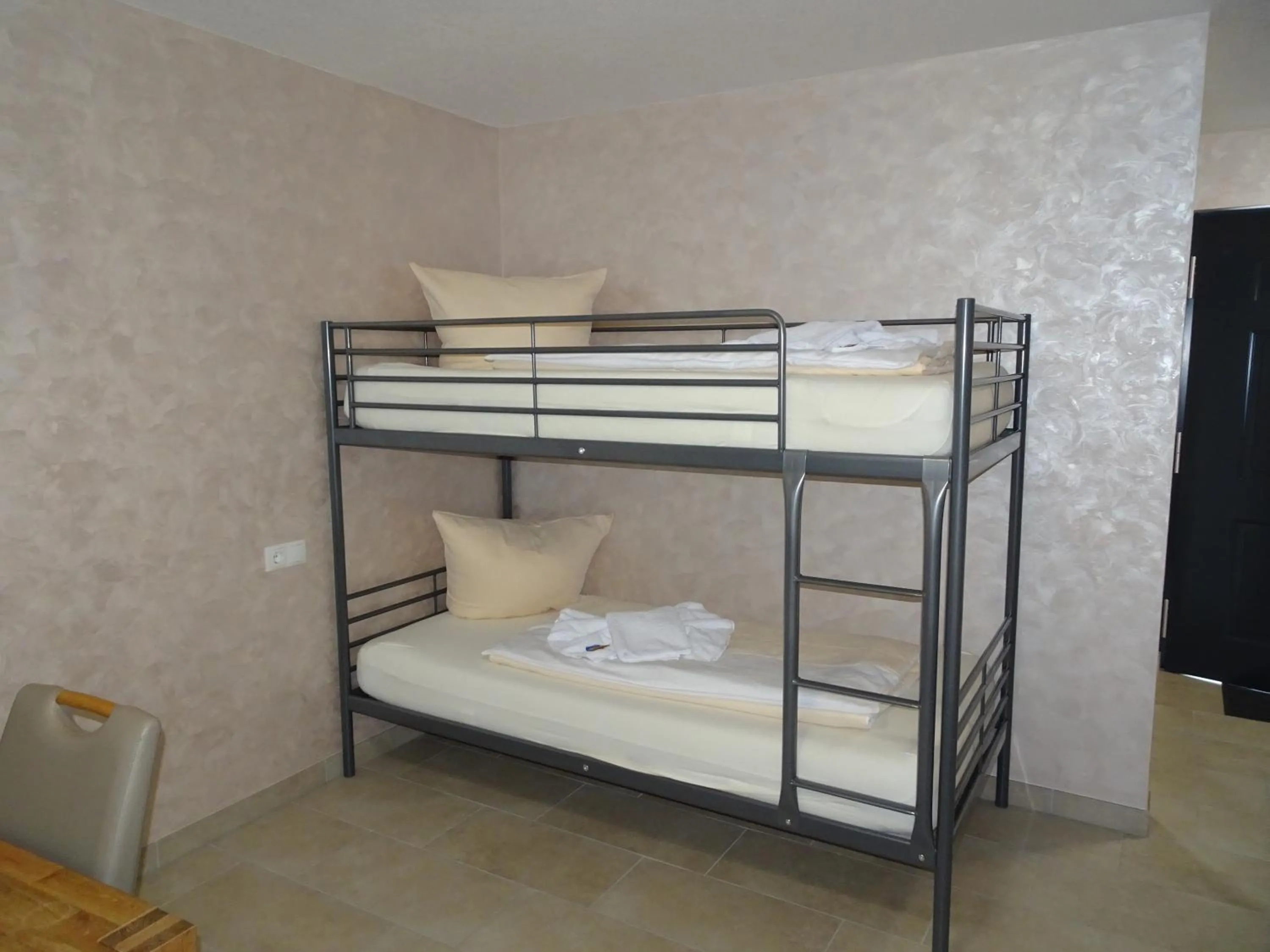 bunk bed, Bed in Hilda Apartments Rust