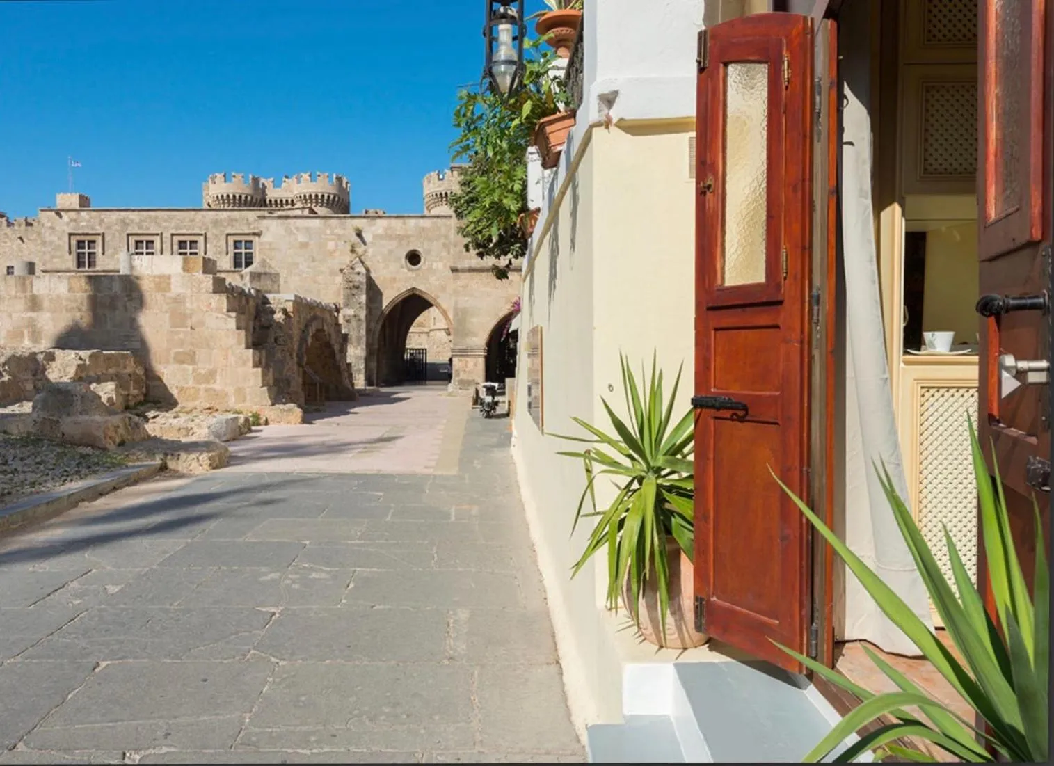 Nearby landmark in Nikos Takis Fashion Boutique Hotel