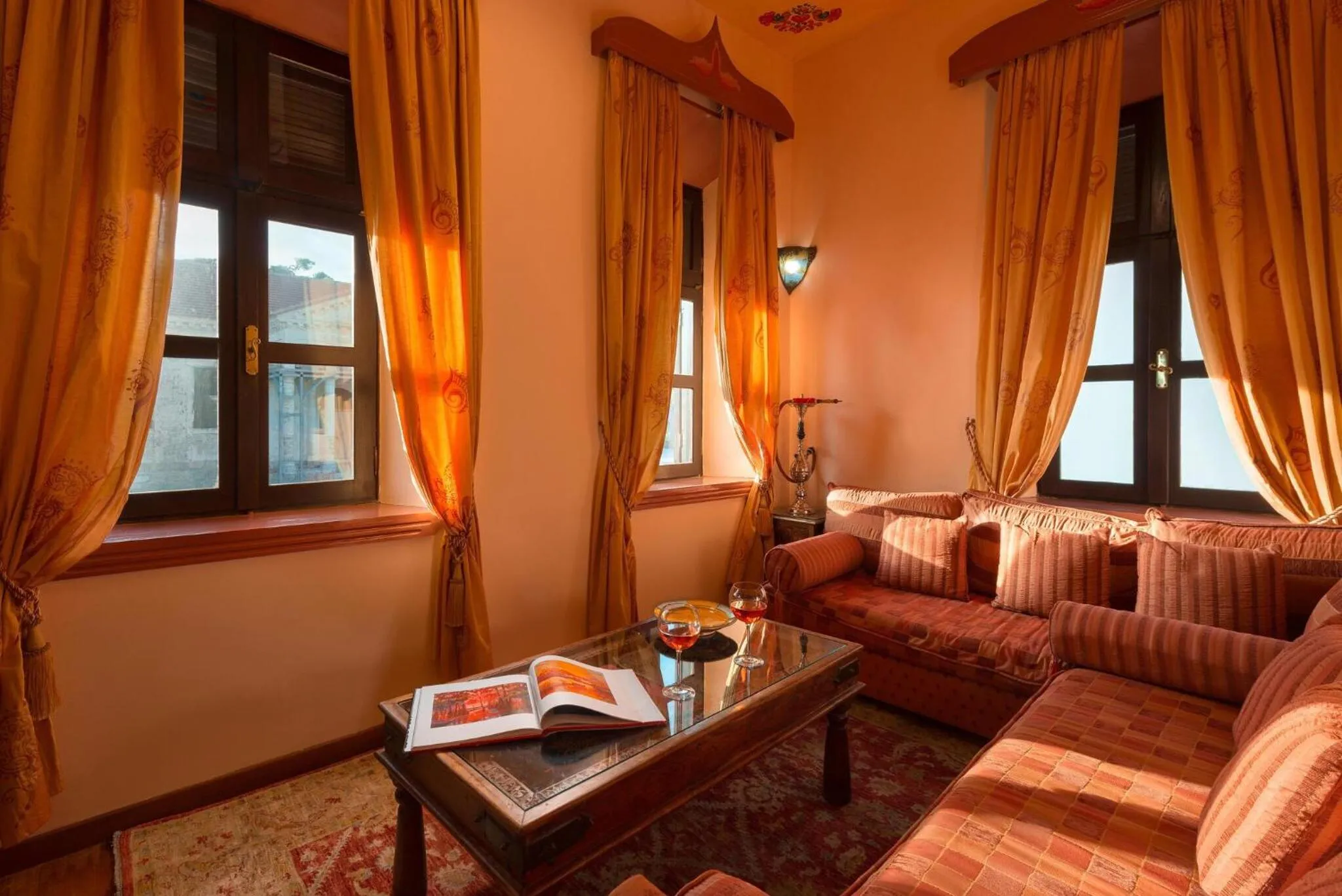 Living room in Nikos Takis Fashion Boutique Hotel