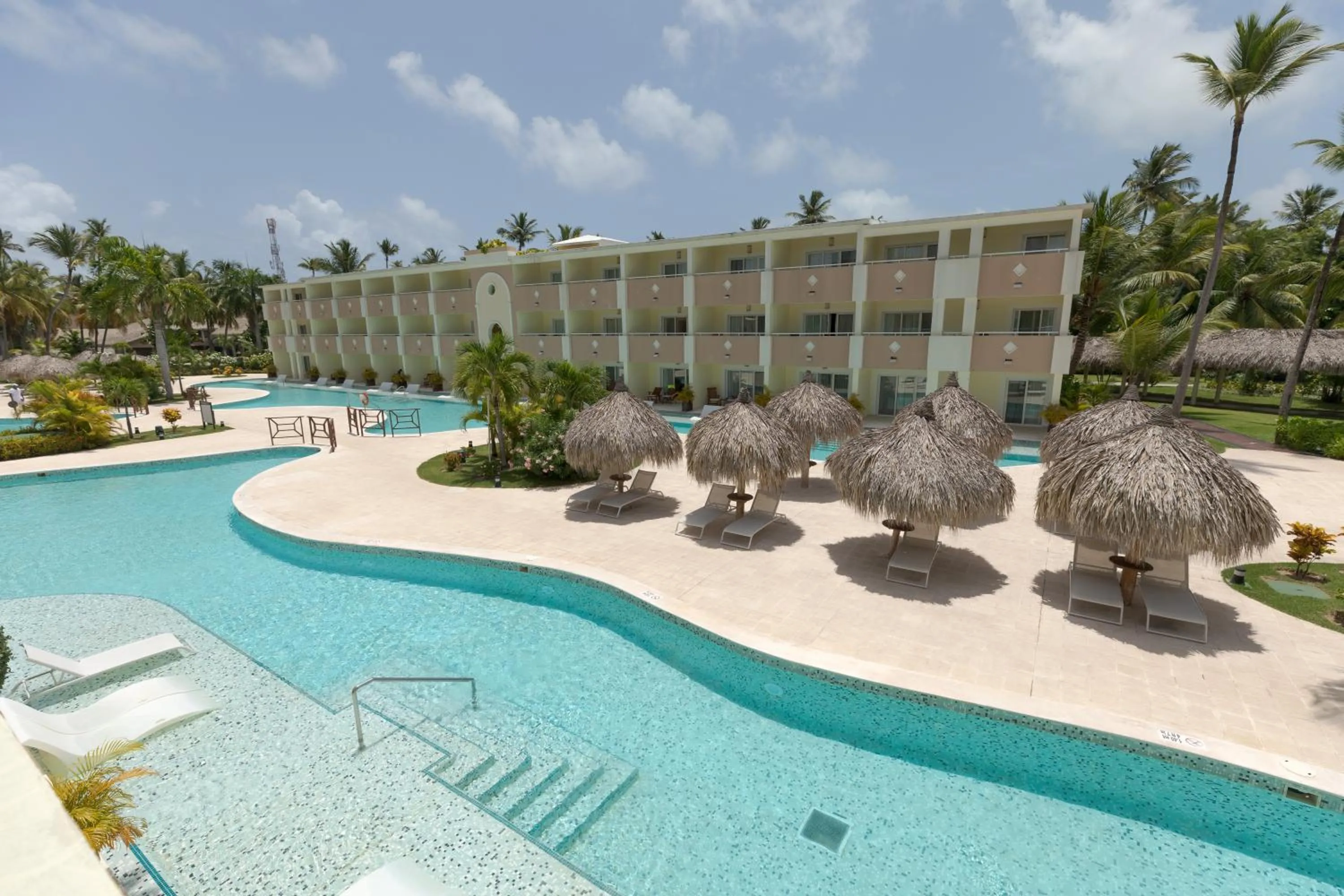 Property building in TRS Turquesa Hotel - Adults Only - All Inclusive