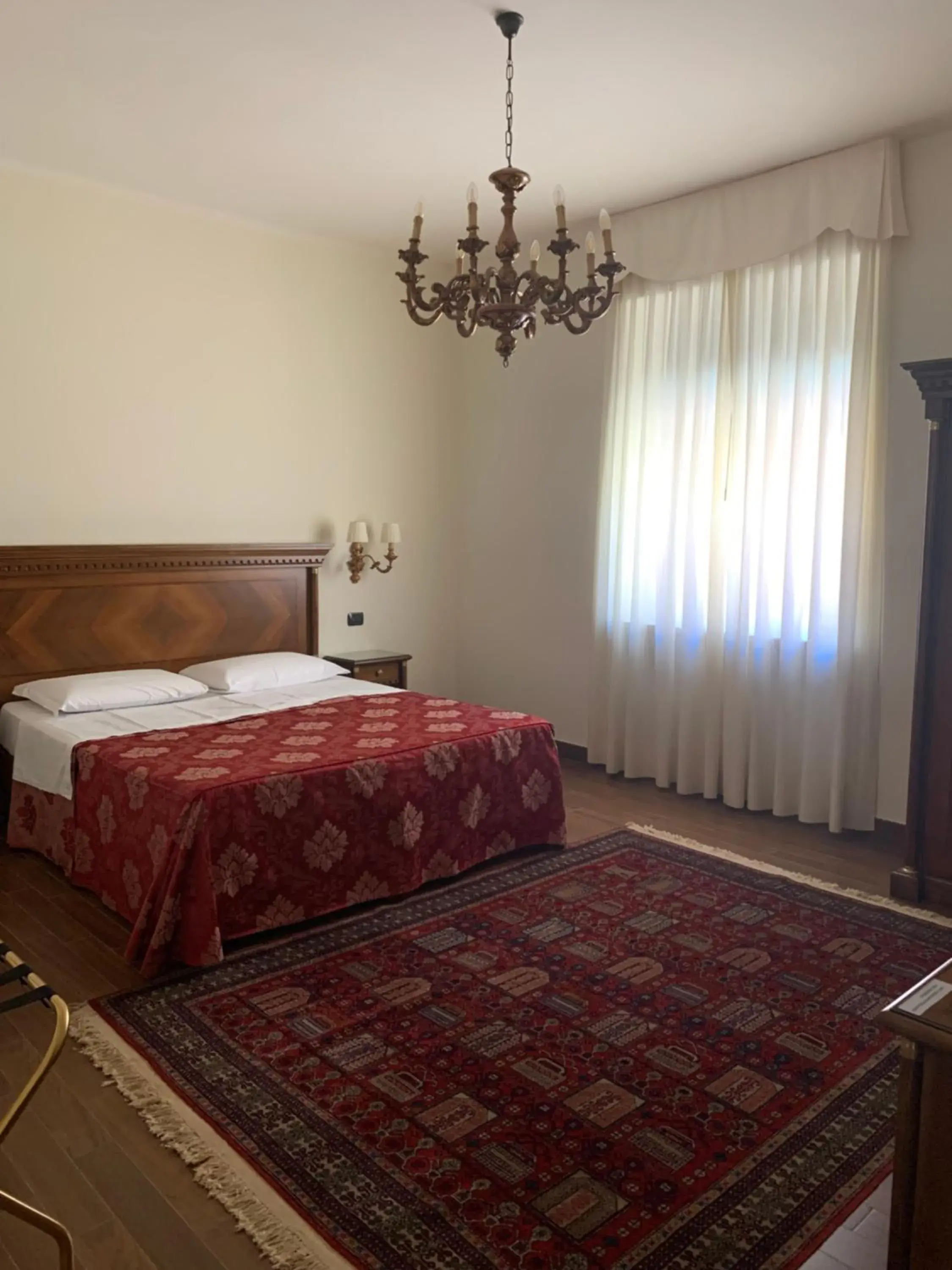 Double or Twin Room with Private External Bathroom in Notti sull'Adige Double or Twin Room with Private External Bathroom in Notti sull'Adige