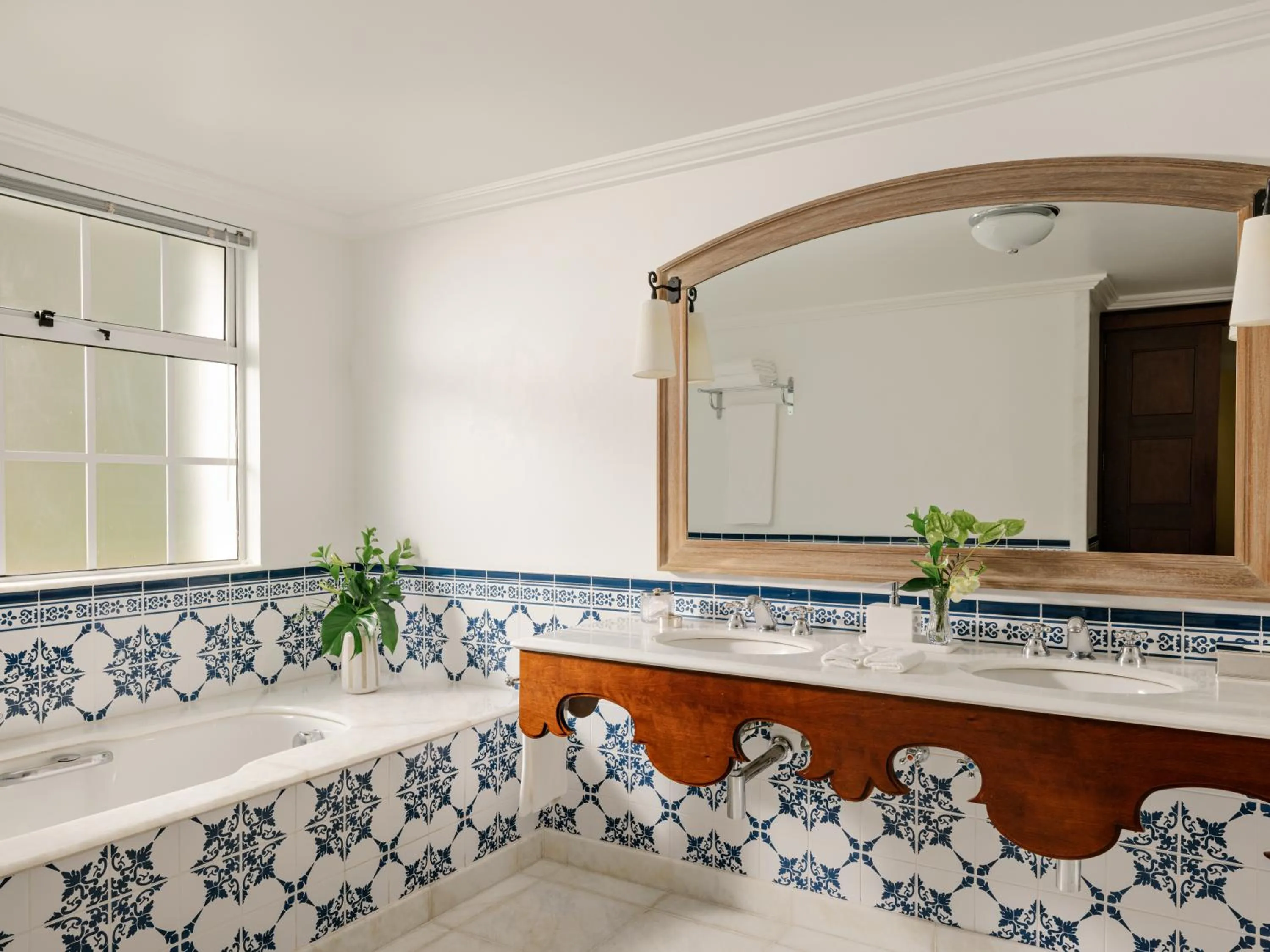 Bathroom in Hotel das Cataratas, A Belmond Hotel, Iguassu Falls
