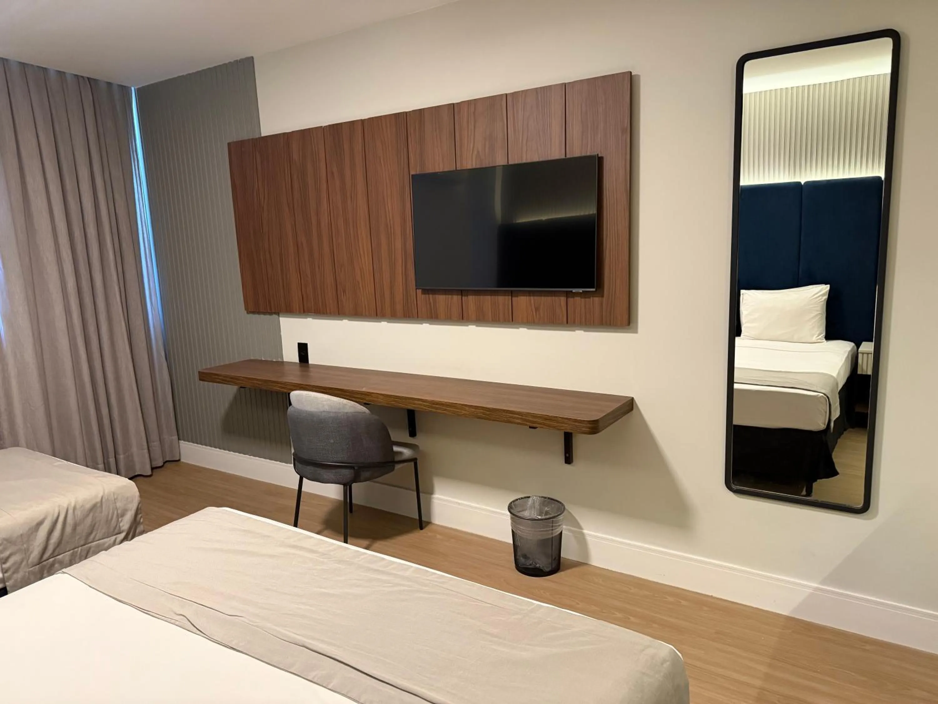 TV and multimedia, Bed in Américas Benidorm Hotel