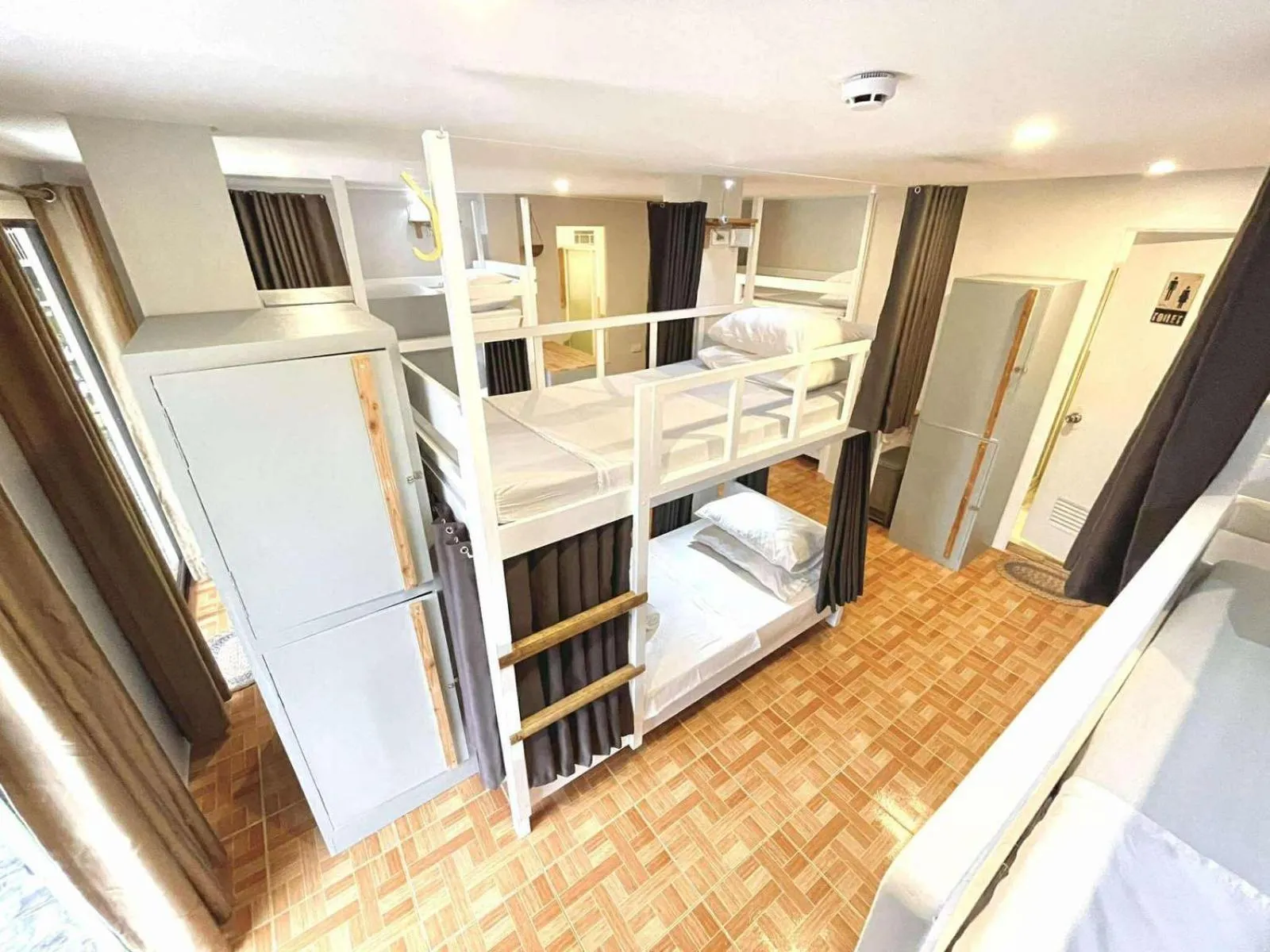 bunk bed, Bed in Chill Out Hostel