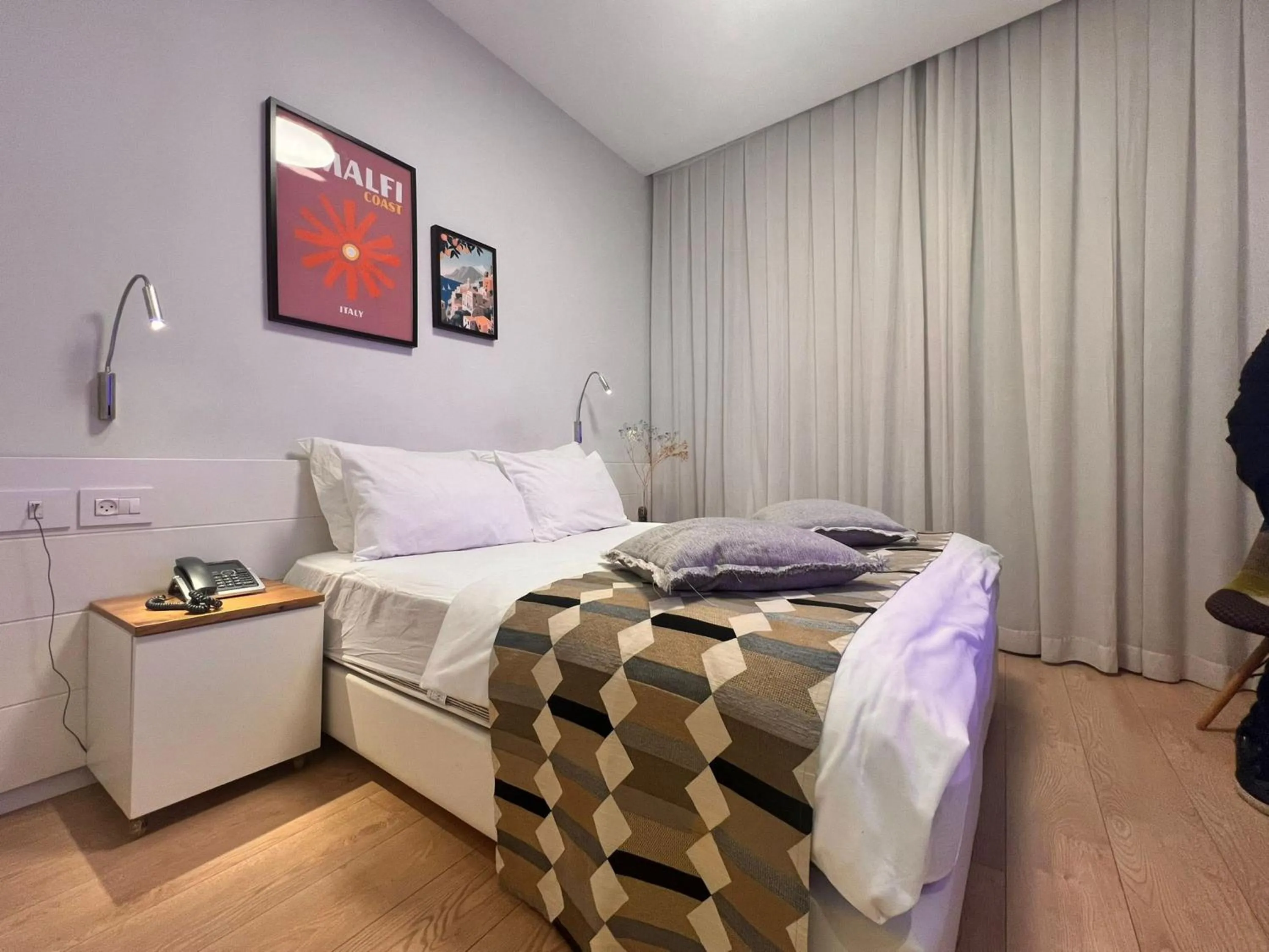 Bedroom, Bed in Dizengoff 208 Hotel Tel Aviv