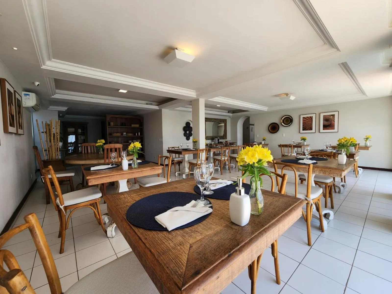 Breakfast in Byblos Pousada