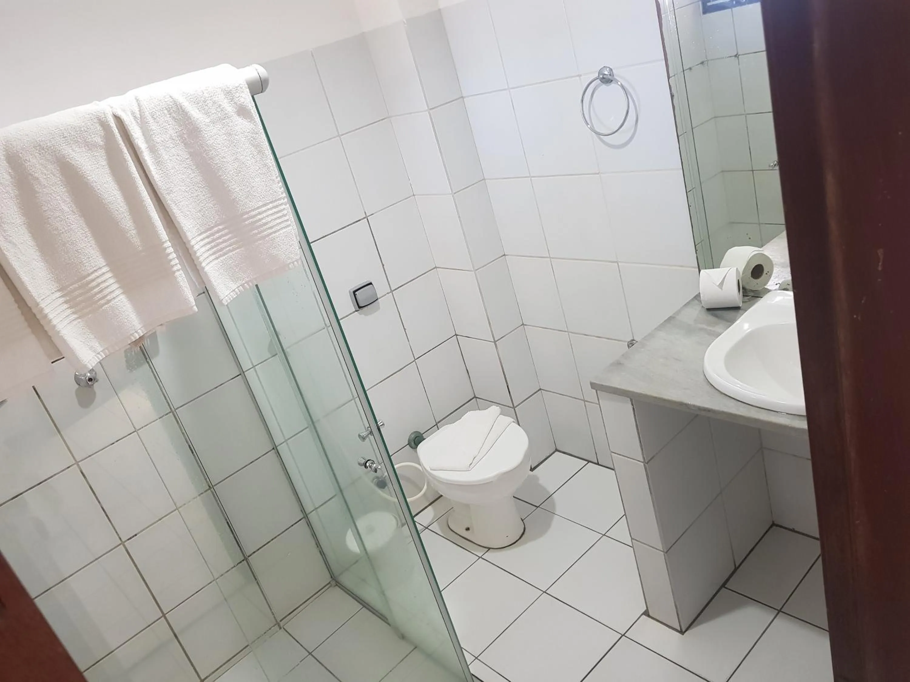 Shower, Bathroom in Sol Praia Marina Hotel