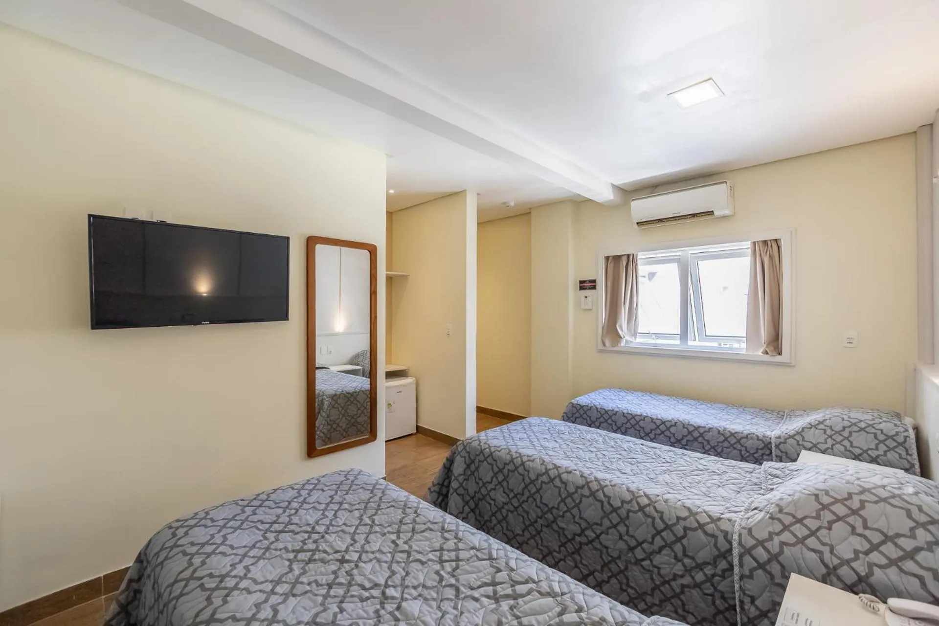 Photo of the whole room, Bed in Hotel Erechim