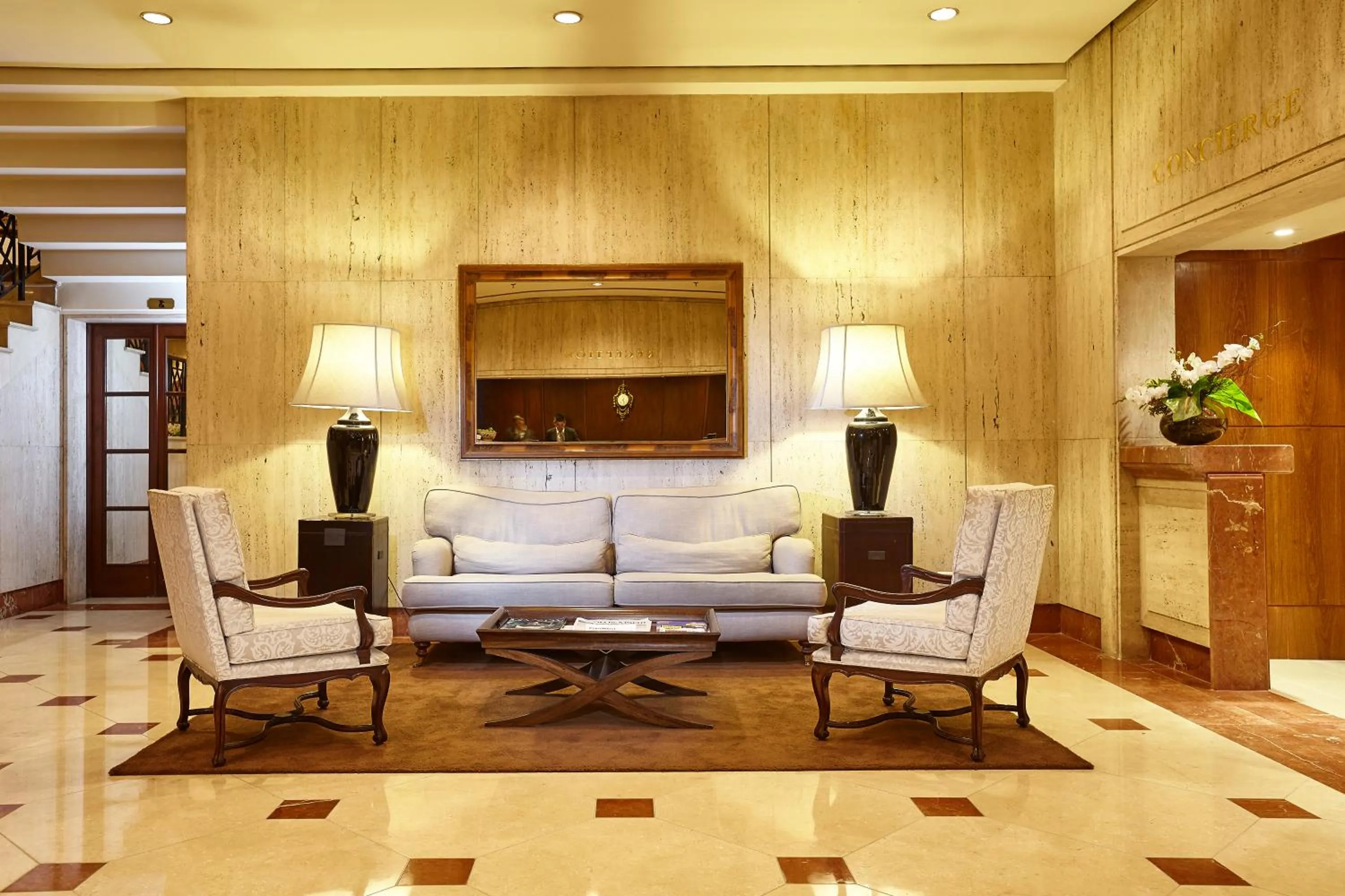 Lobby or reception in L'Hotel PortoBay São Paulo