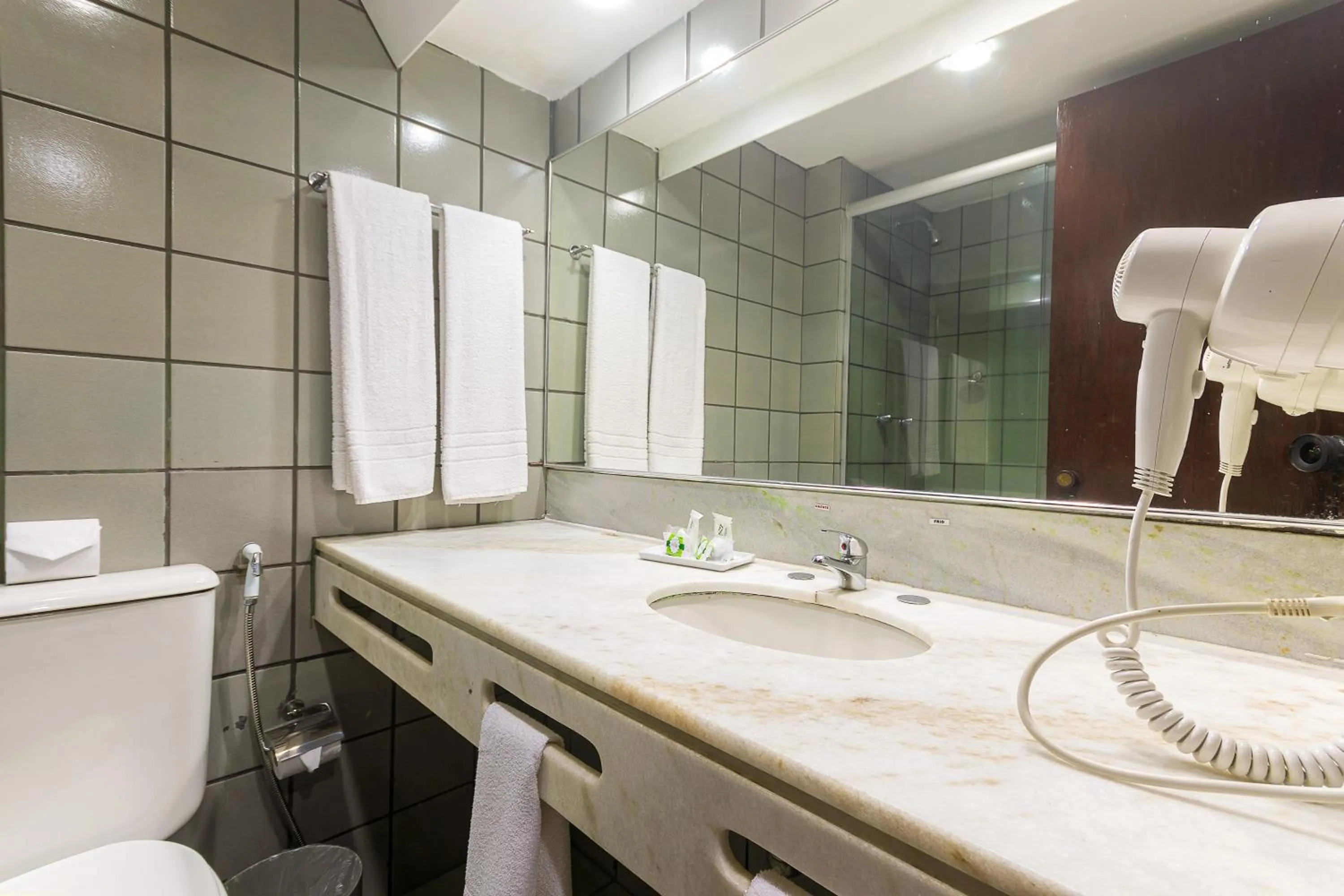 Bedroom in Hotel Golden Park Rio de Janeiro Aeroporto By Nacional Inn