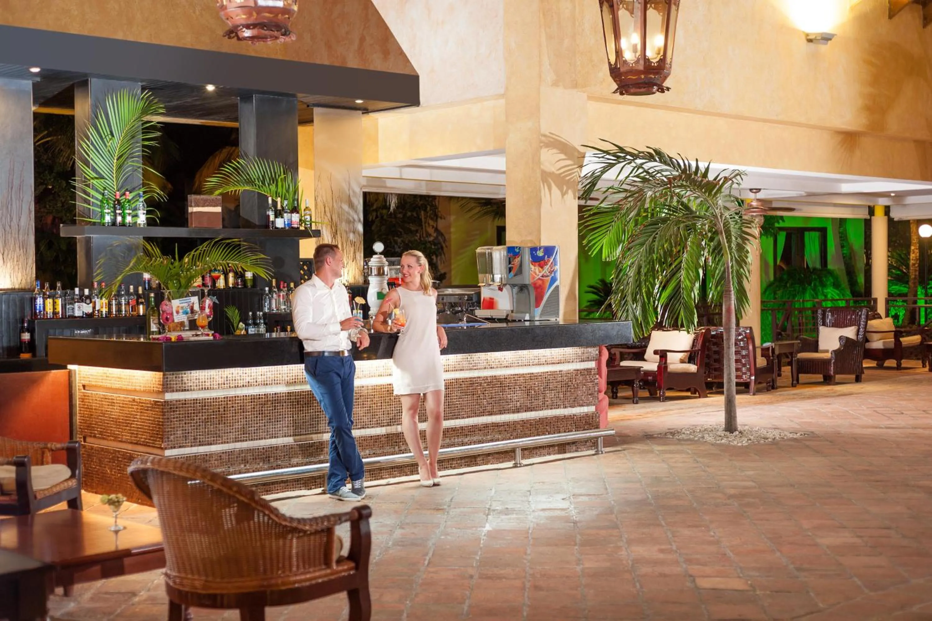 Lounge or bar in Punta Cana Princess Adults Only - All Inclusive