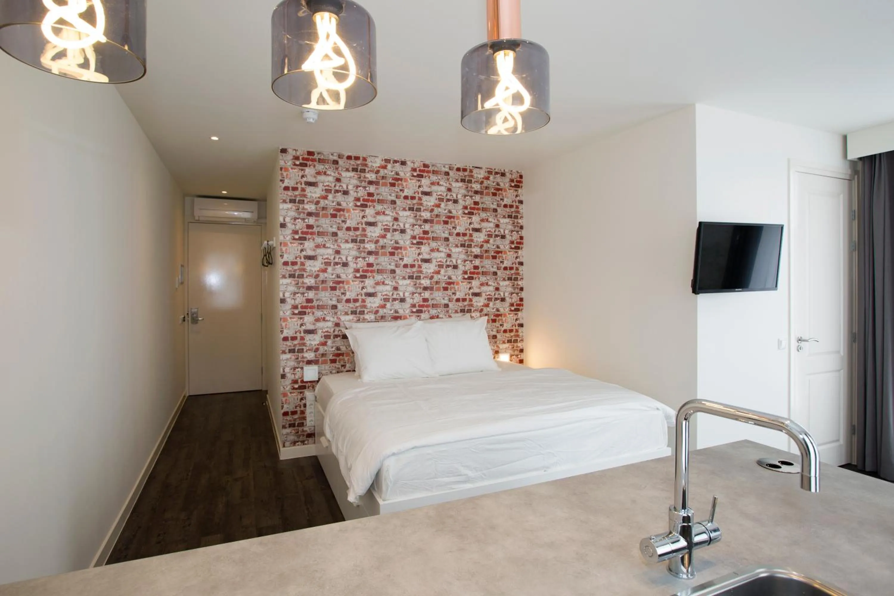 Bed in De With Studio's