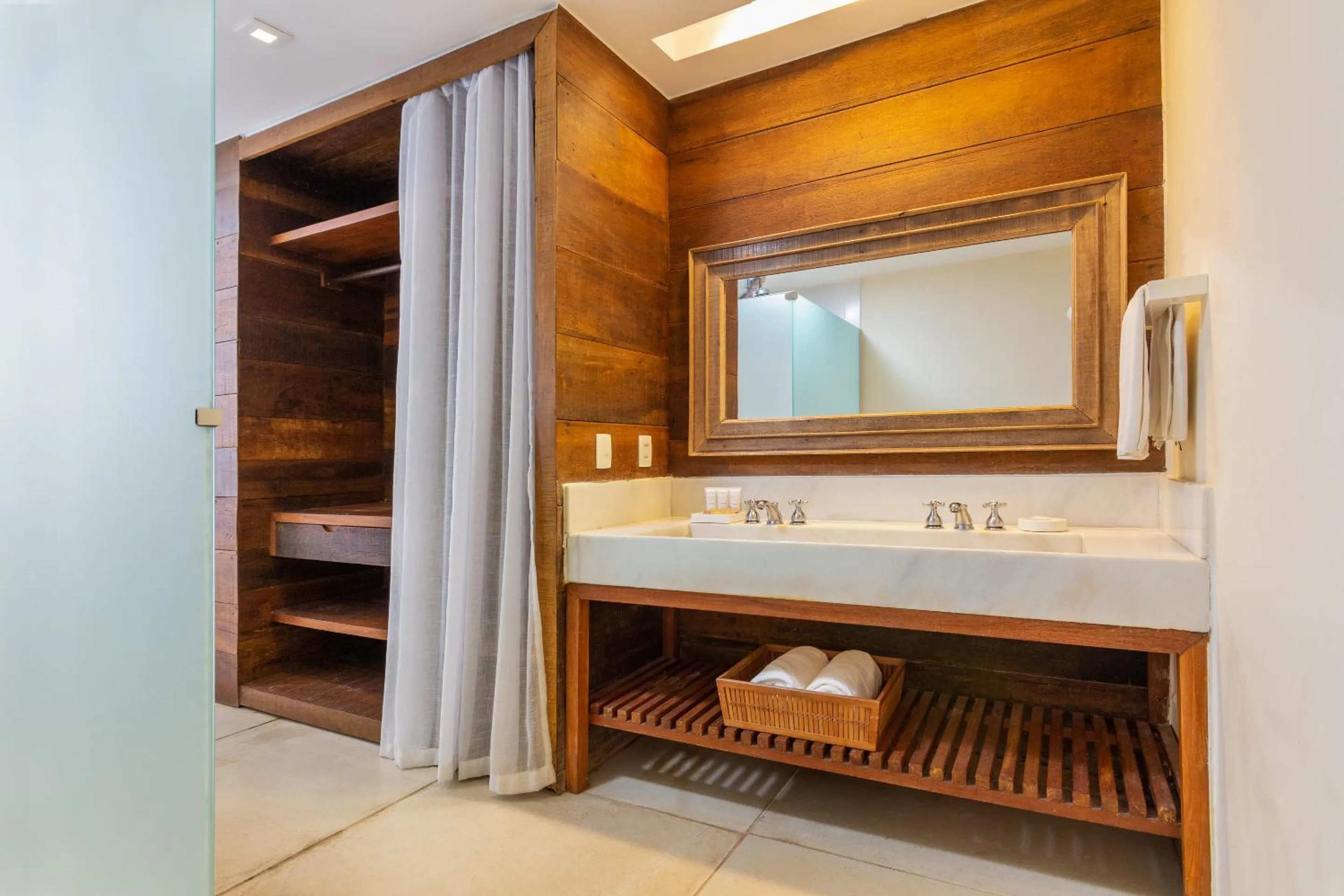 wardrobe in Villa Rasa