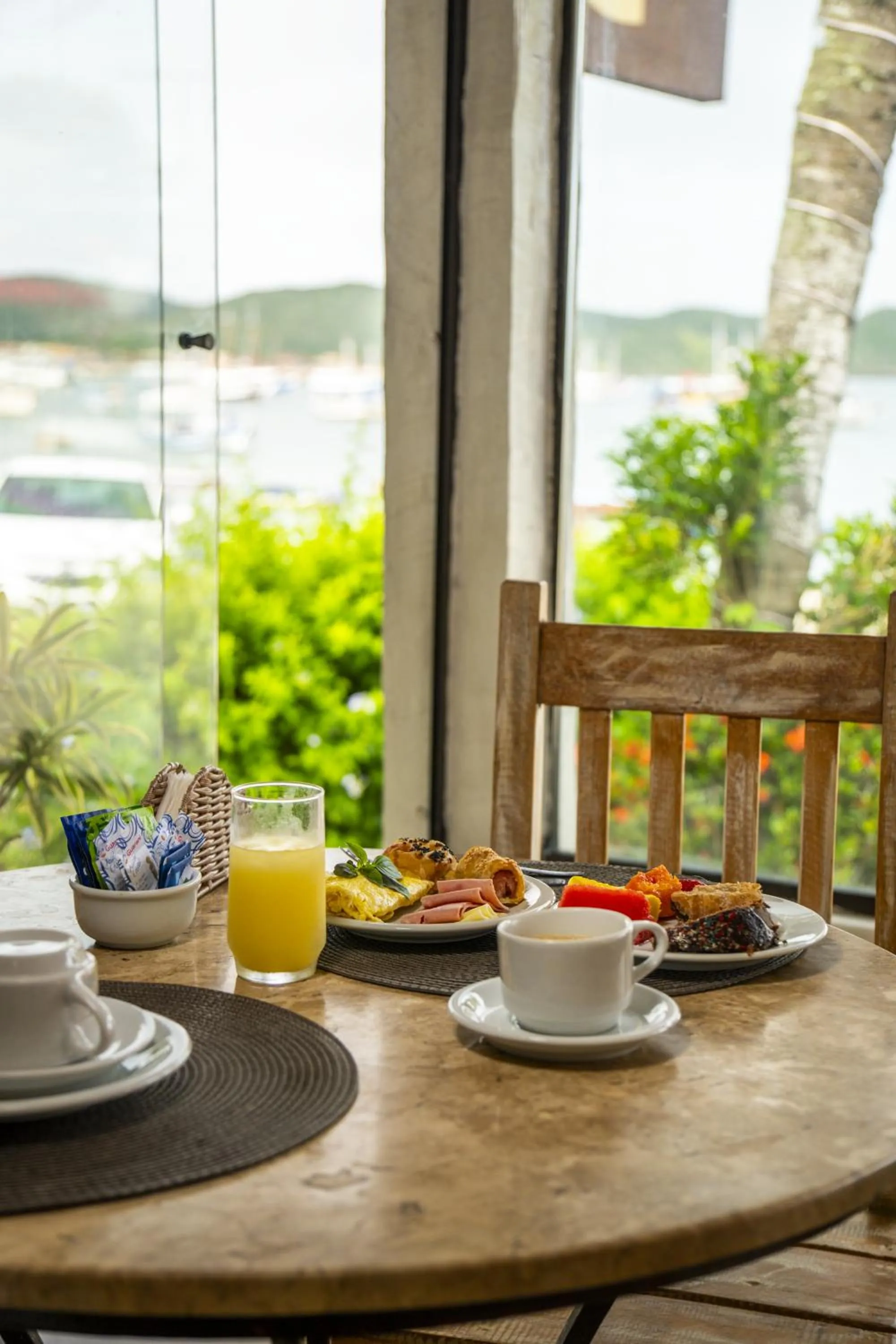 Breakfast in Pousada Baía Bonita