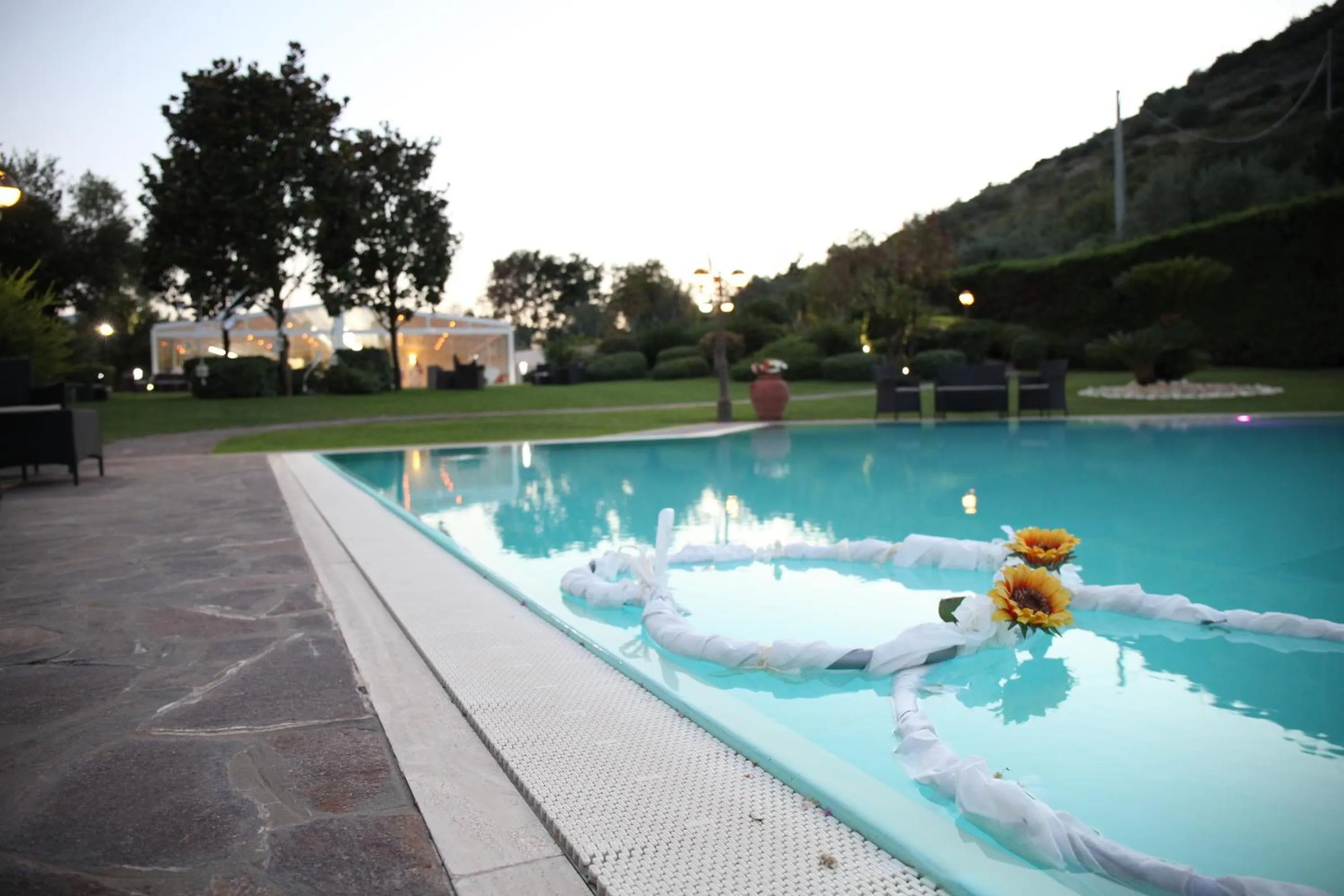 Sunny Palace Hotel Restaurant