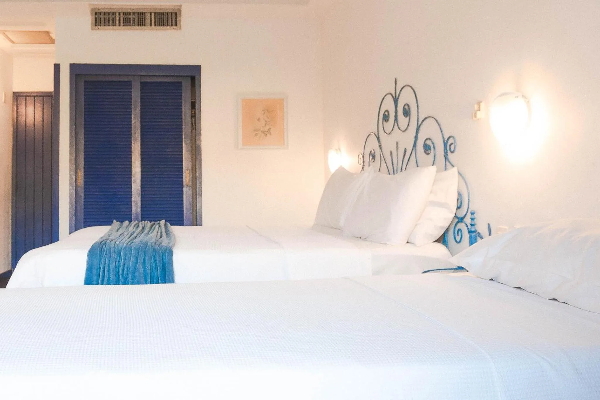 Bed in Colonna Park Hotel