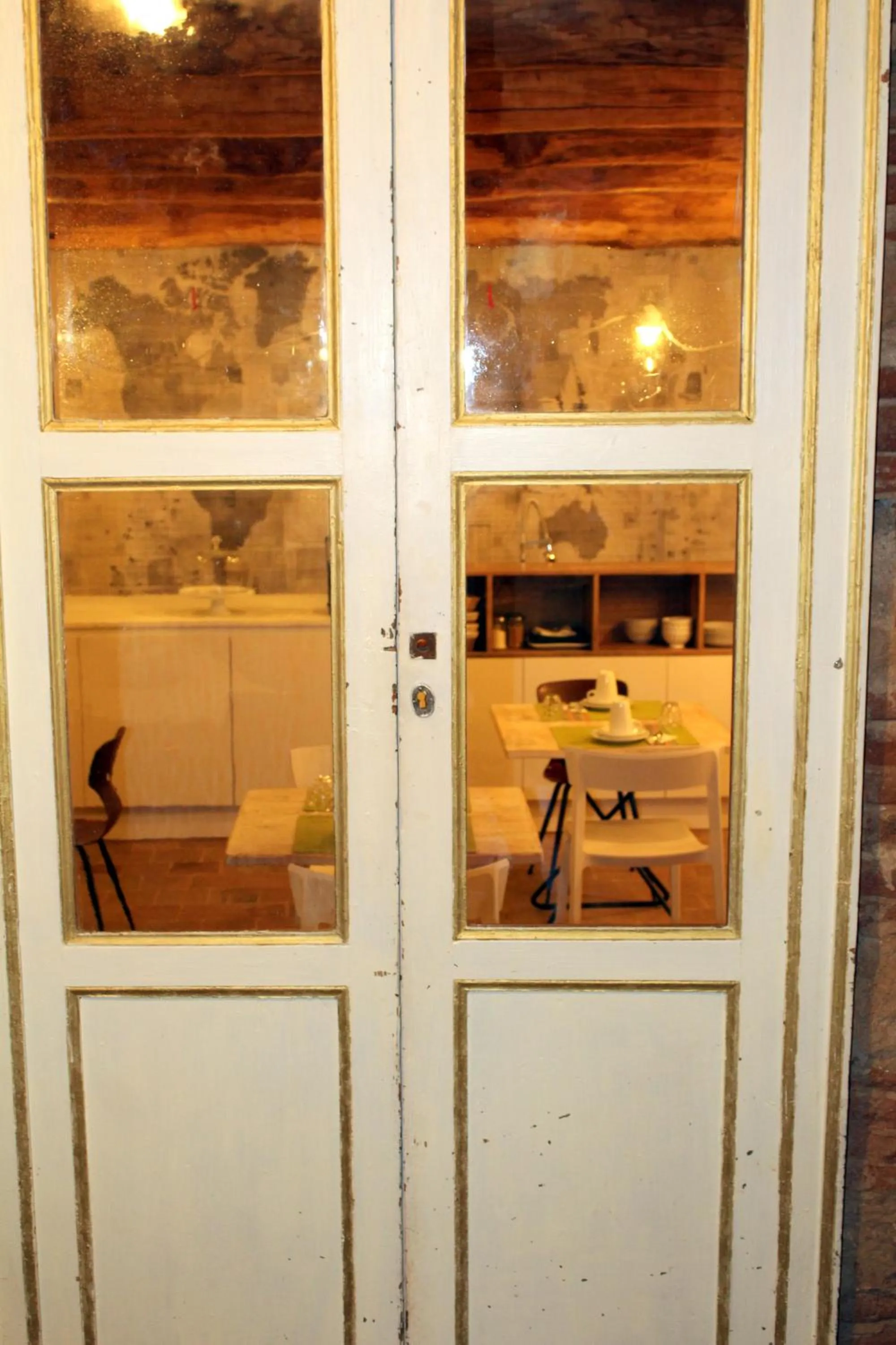 Decorative detail in Eleonora Room & Breakfast