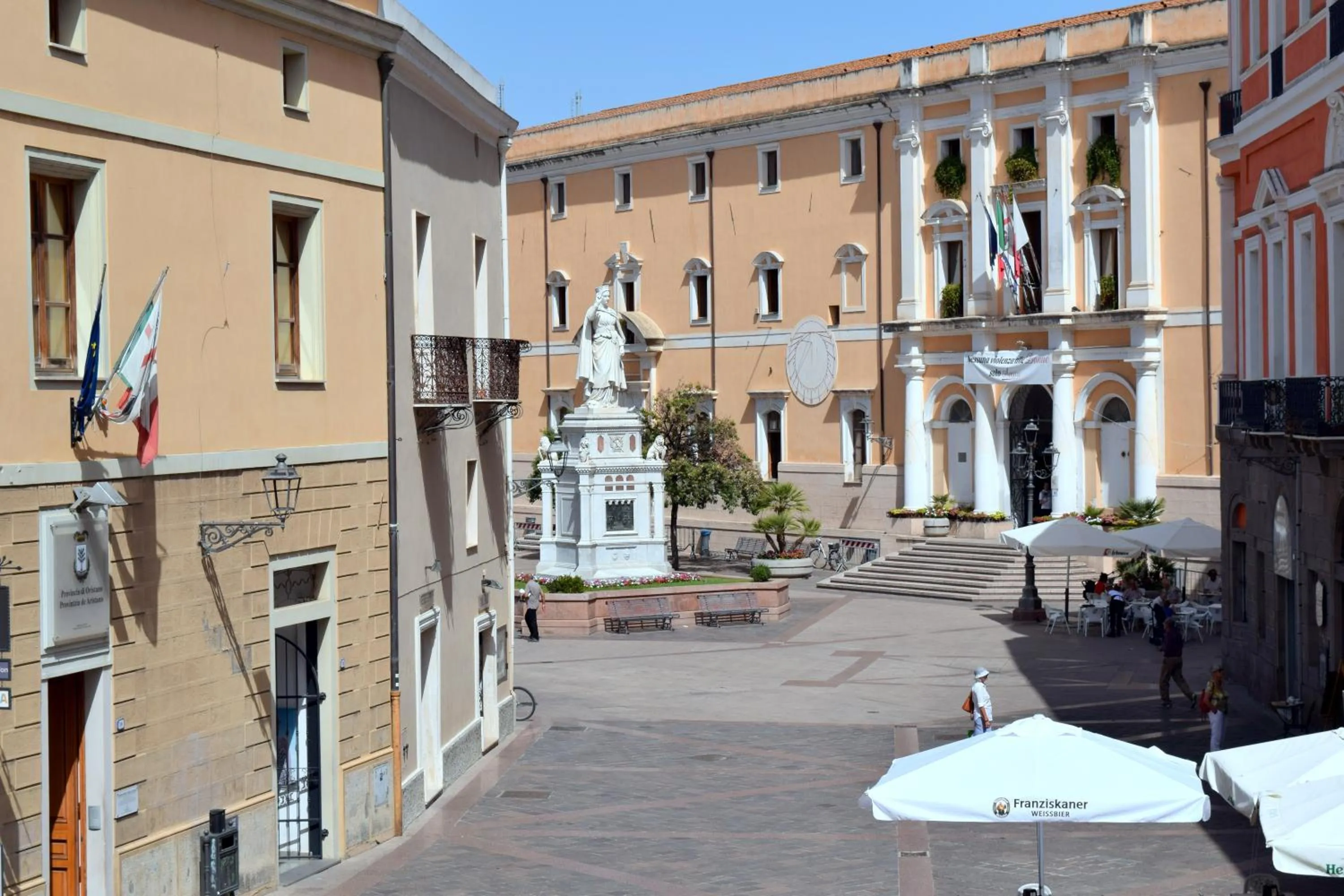 City view in Eleonora Room & Breakfast