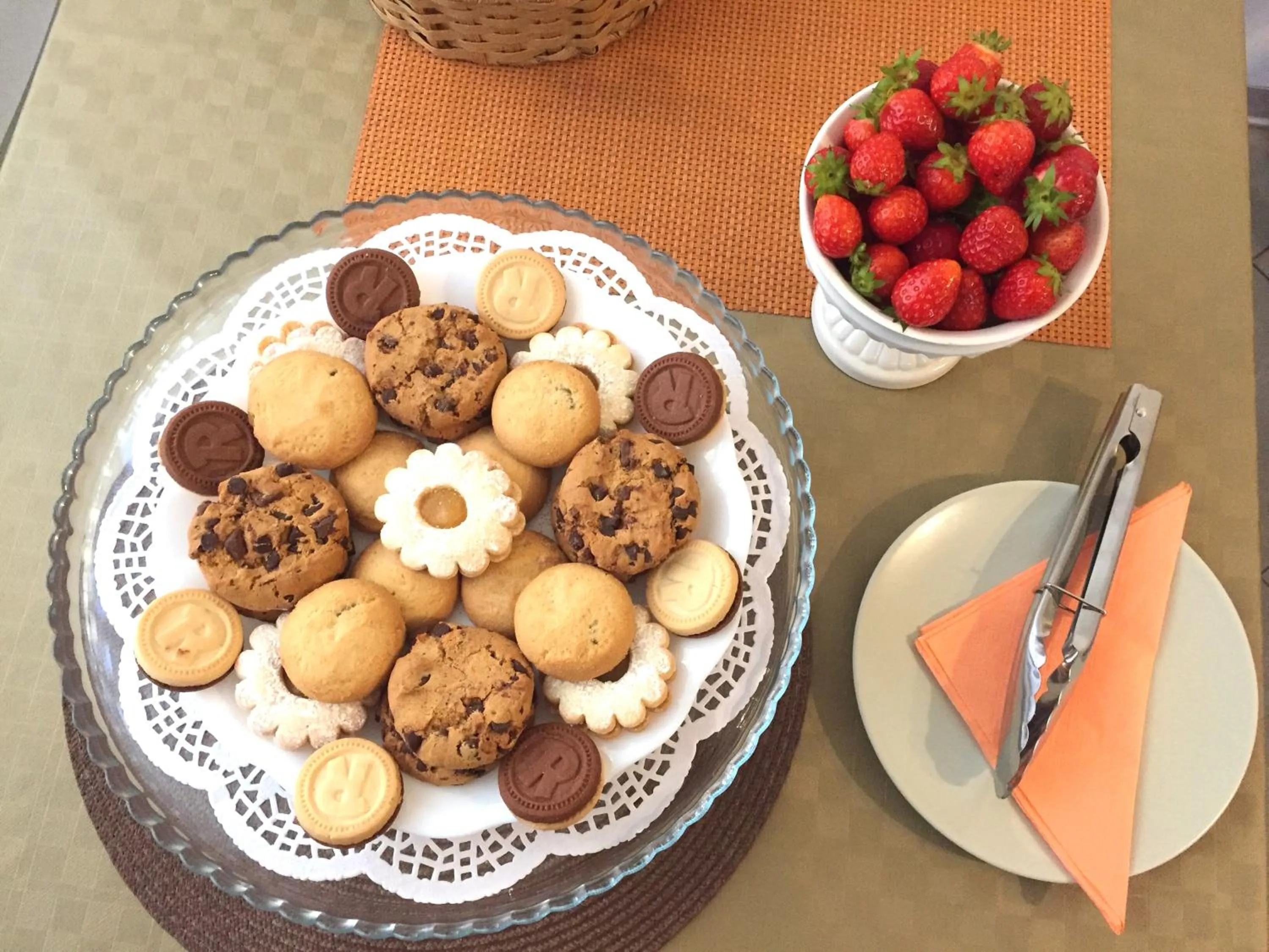 Breakfast in Golden Rooms Bed & Breakfast