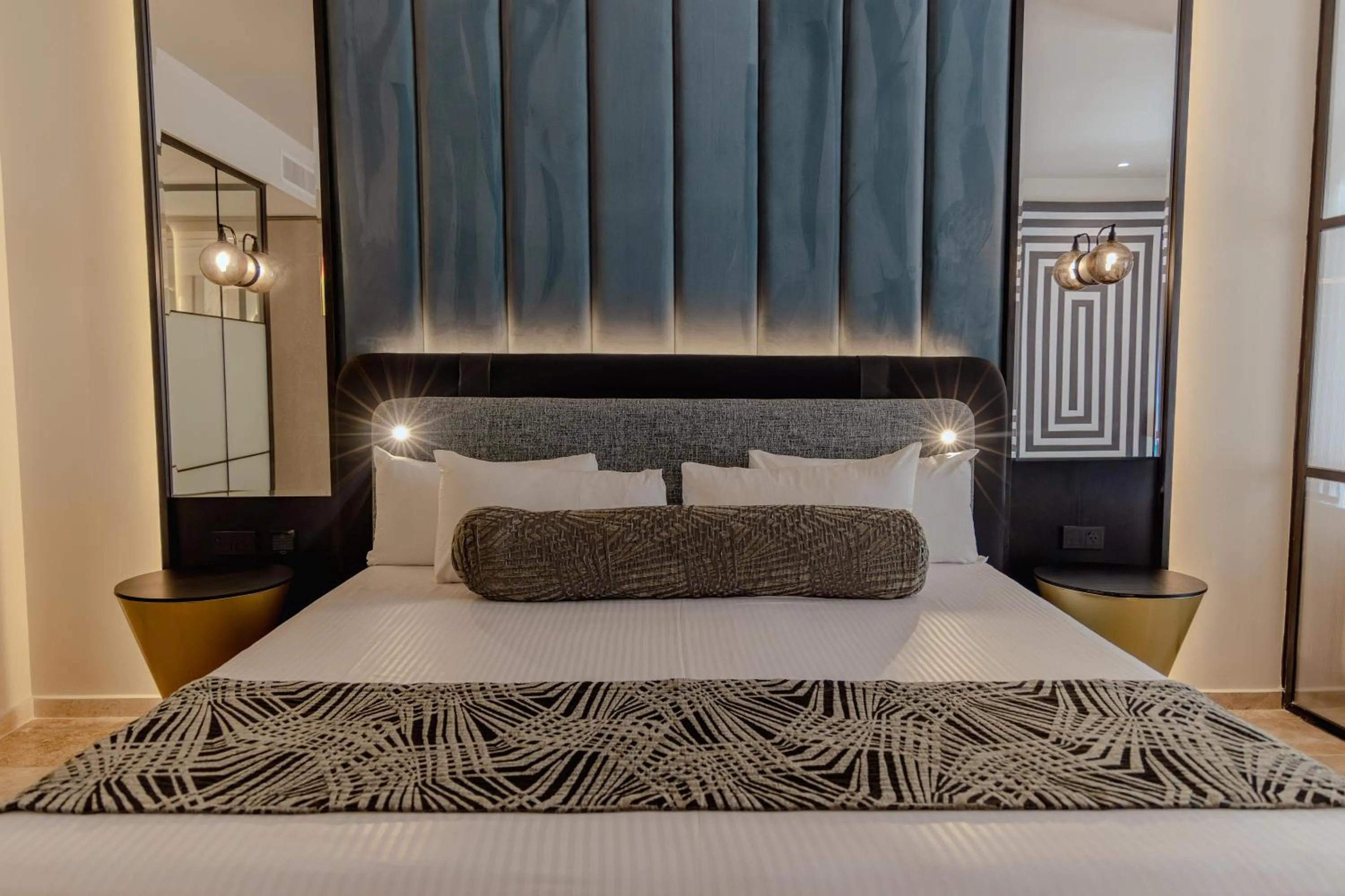 Photo of the whole room, Bed in Grand Riviera Princess - All Inclusive