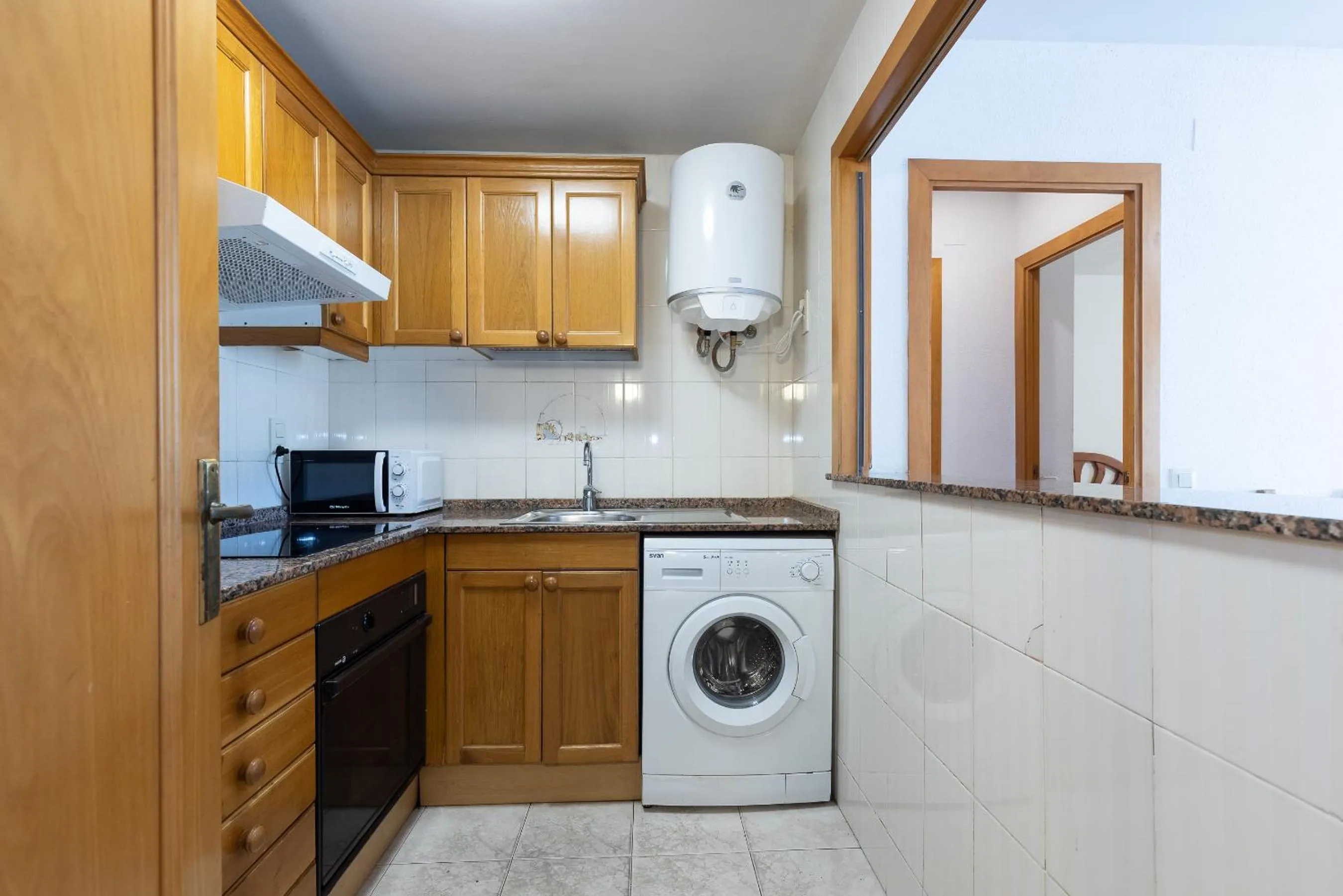 Kitchen or kitchenette in Zahara Rentalmar