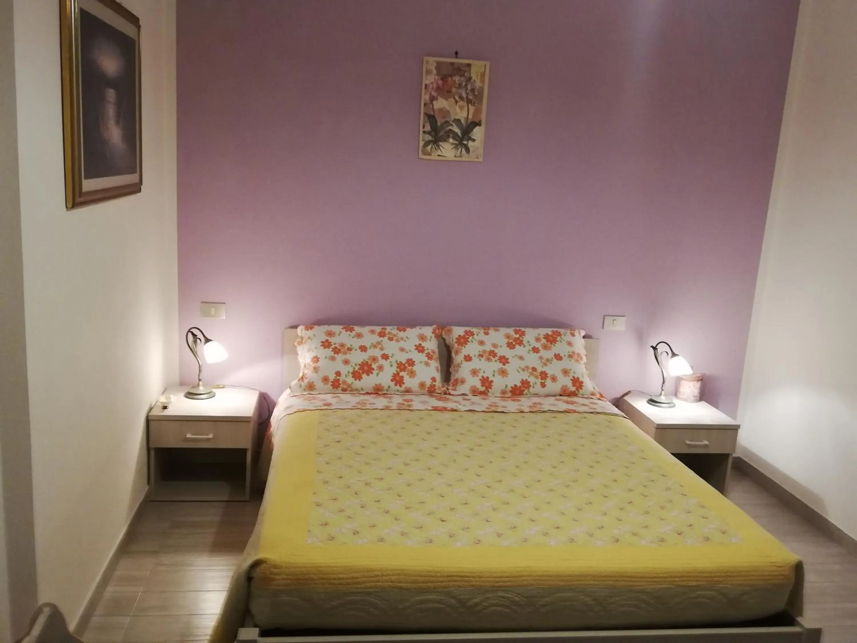 Deluxe Room (2 Adults + 1 Child) in B&B RIPALTA Deluxe Room (2 Adults + 1 Child) in B&B RIPALTA