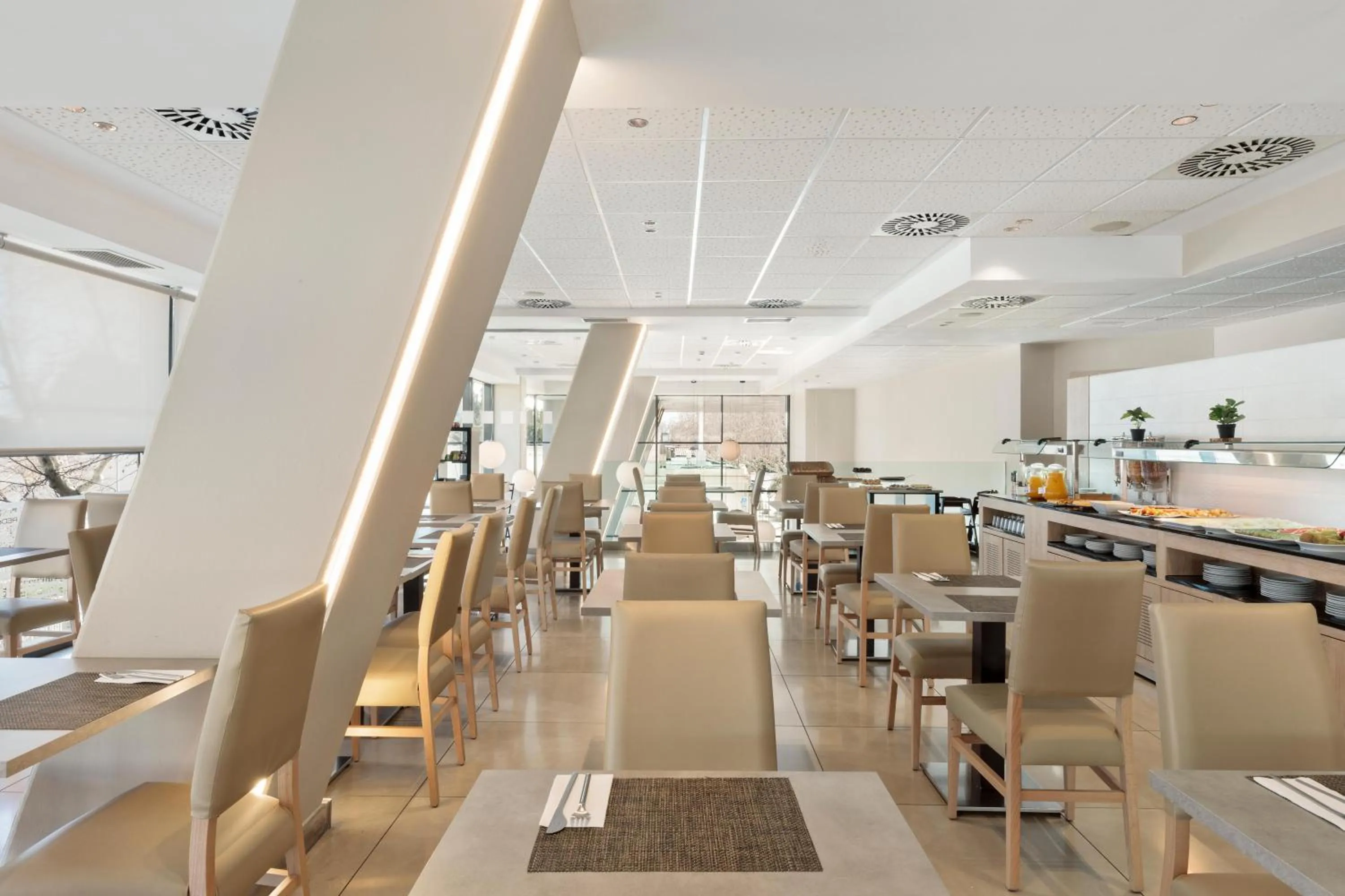 Restaurant/places to eat in Hotel Best 4 Barcelona