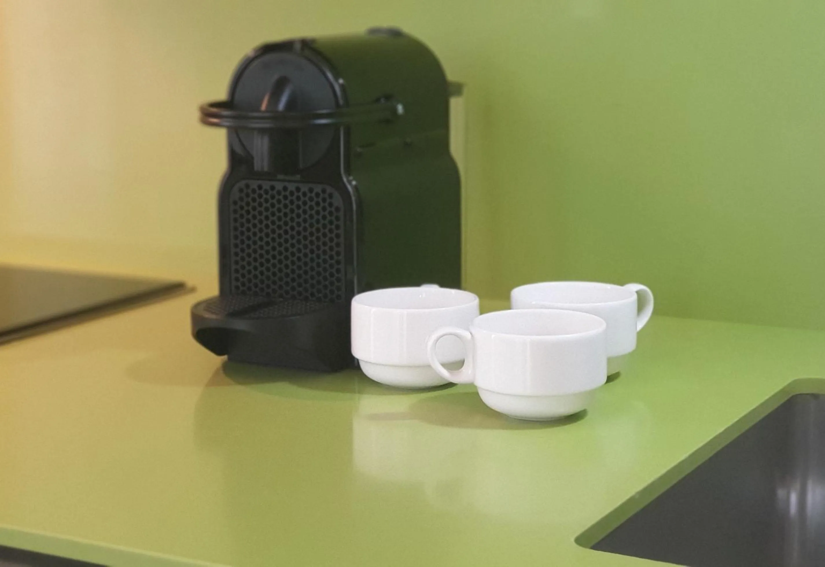 Coffee/tea facilities in Cosmo Apartments Sants