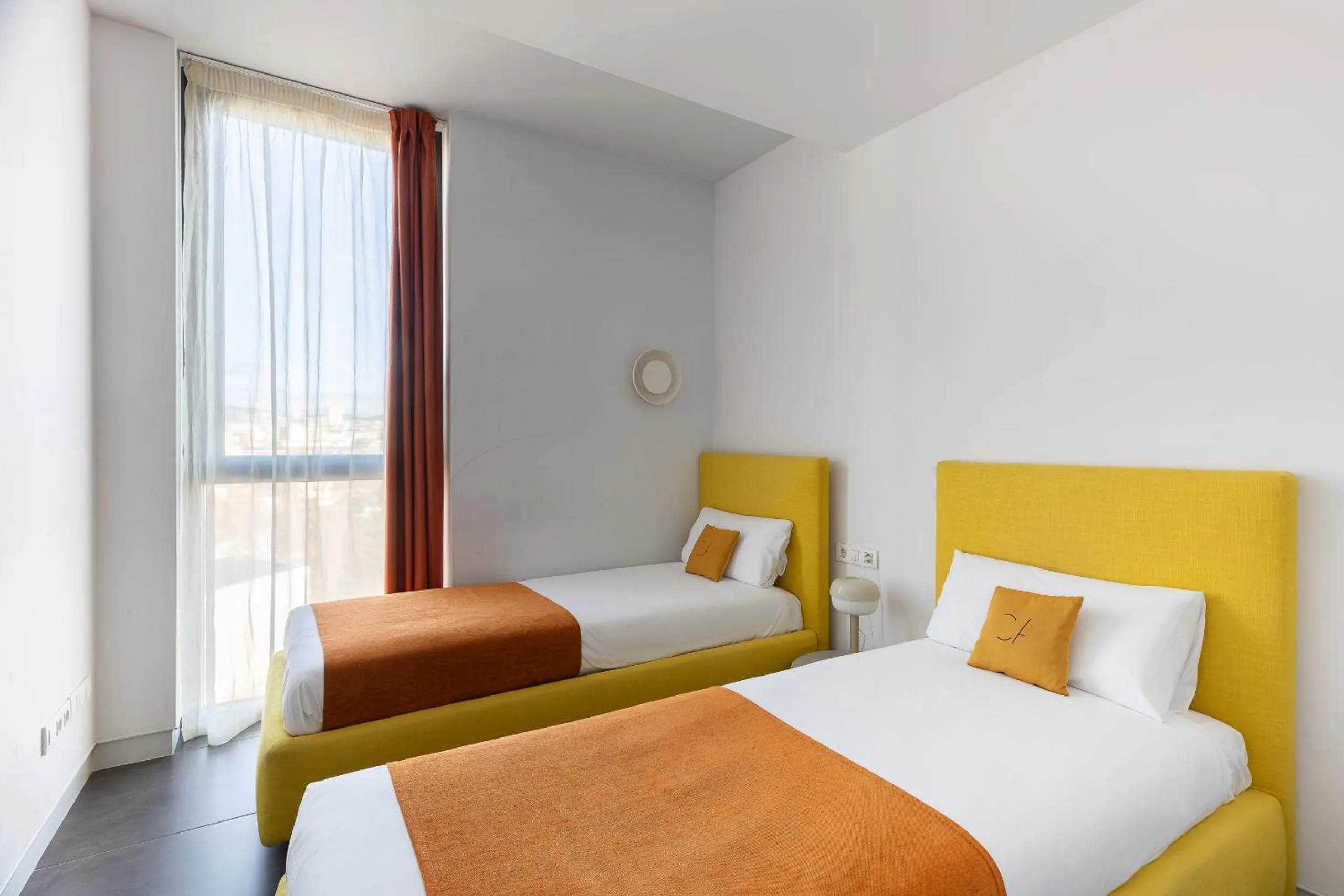 Bedroom, Bed in Cosmo Apartments Sants