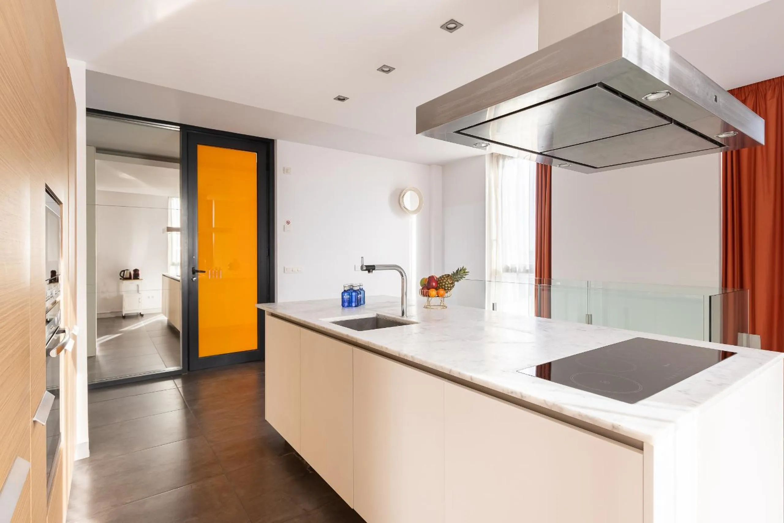 Kitchen or kitchenette in Cosmo Apartments Sants