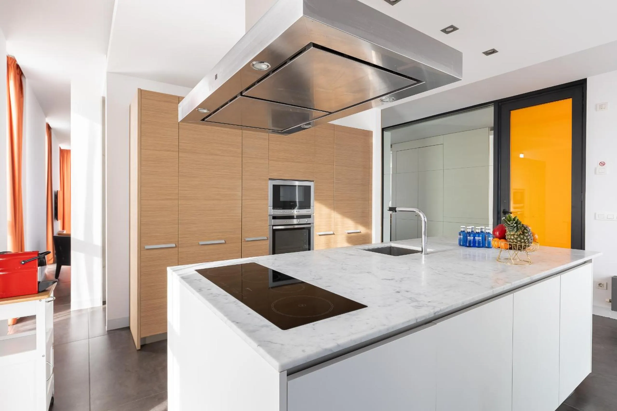 Kitchen or kitchenette in Cosmo Apartments Sants
