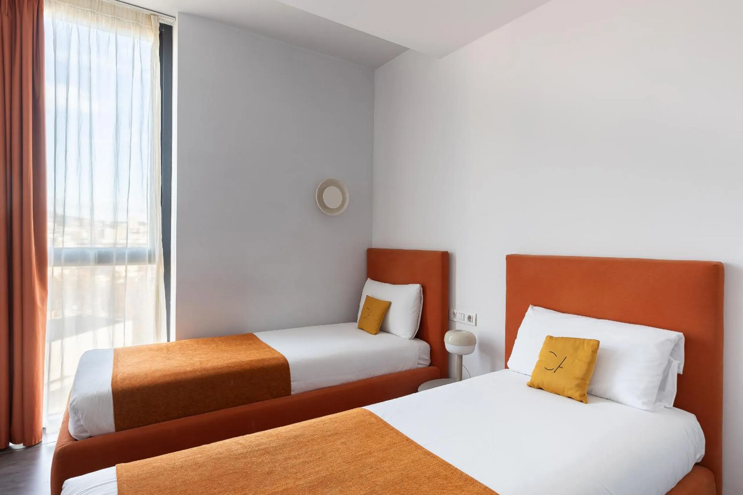 Bed in Cosmo Apartments Sants