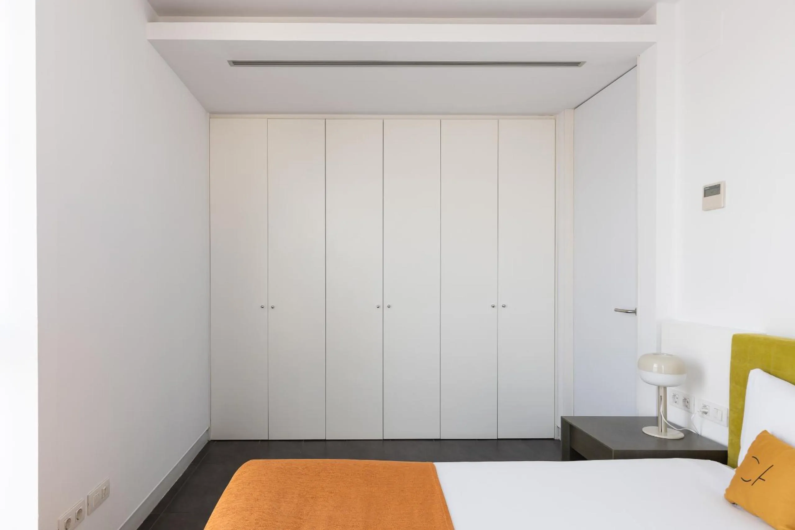 Bed in Cosmo Apartments Sants