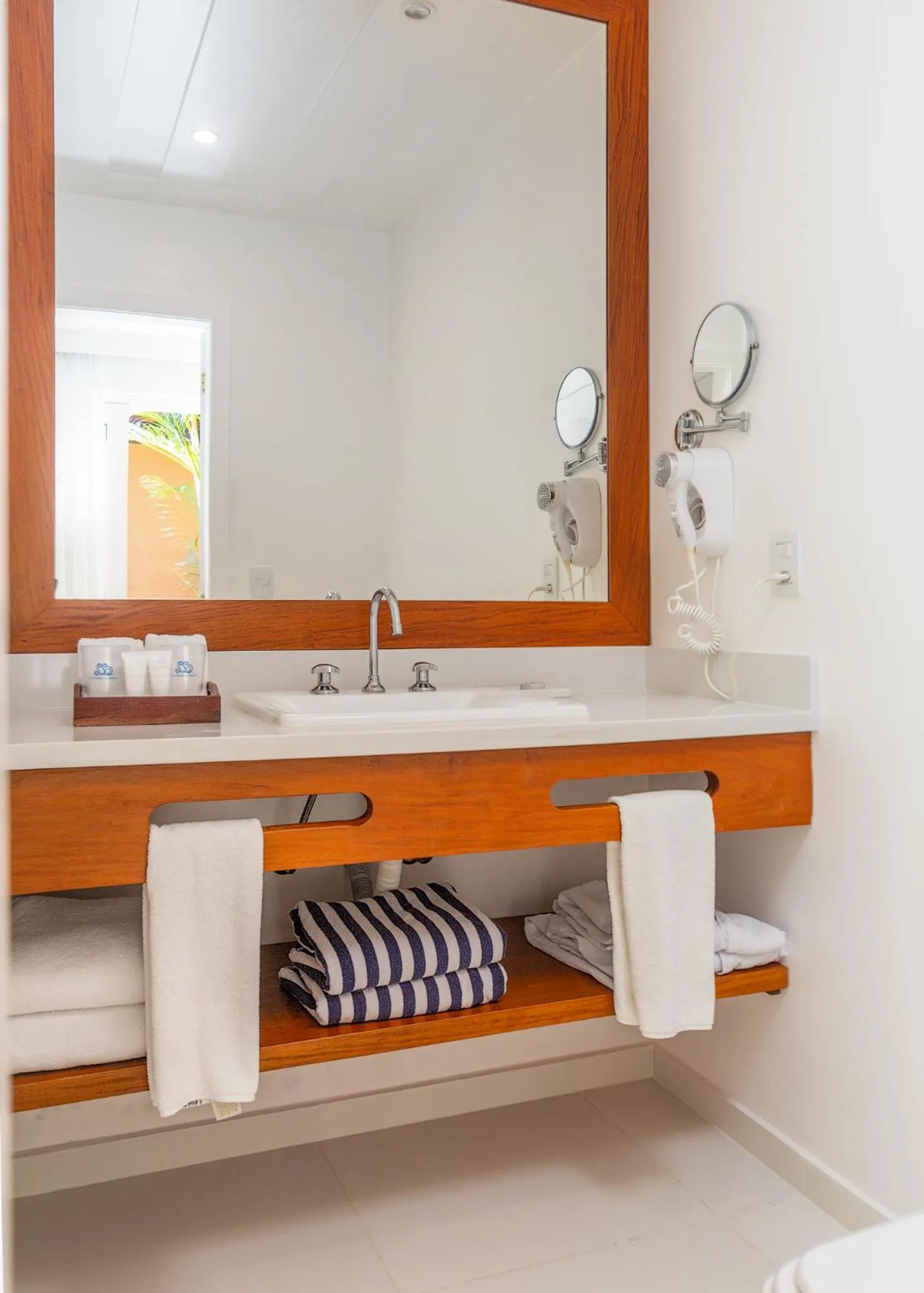 Bathroom in Le Relais La Borie