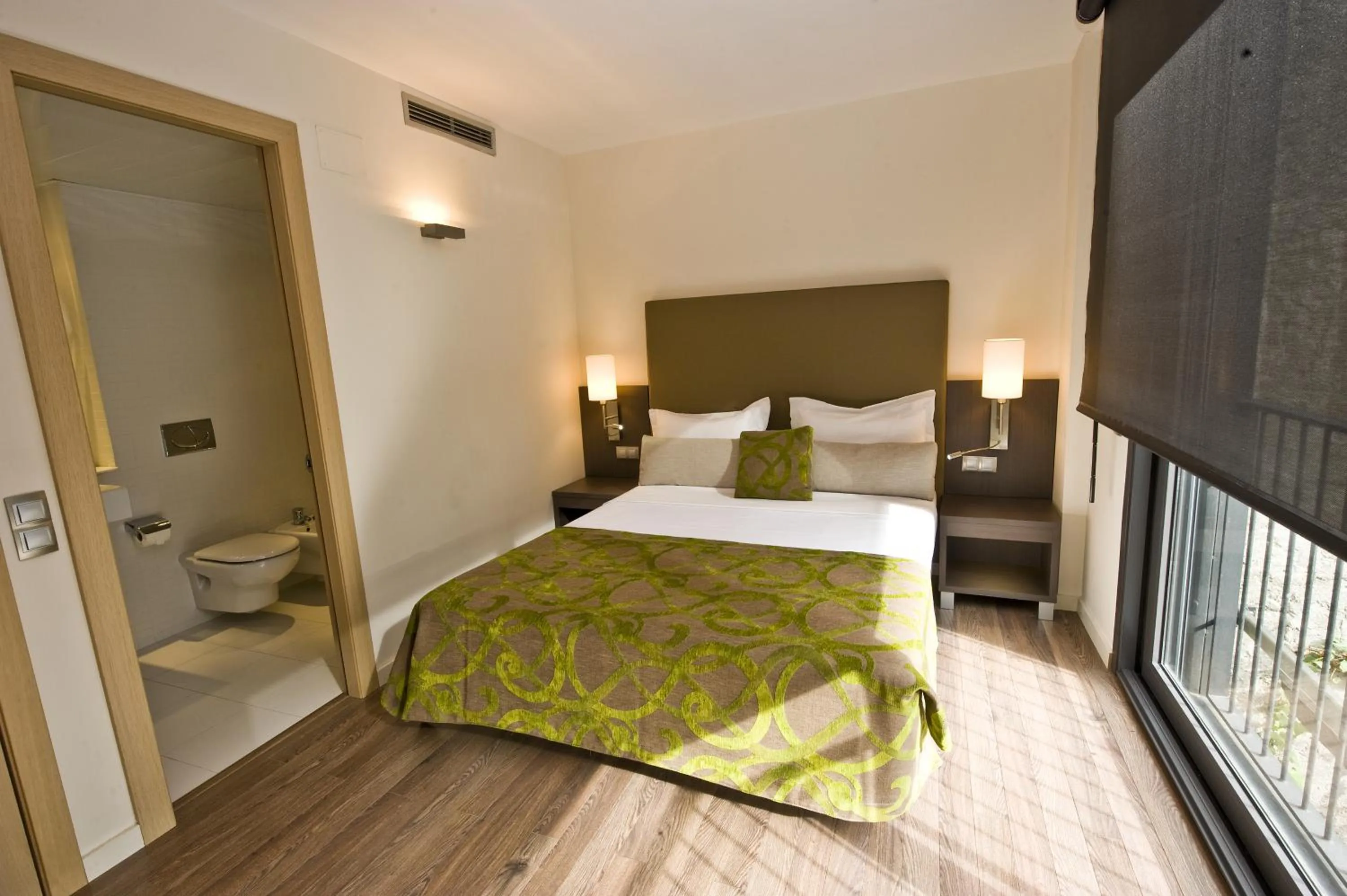 Bed in Casp 74 Apartments