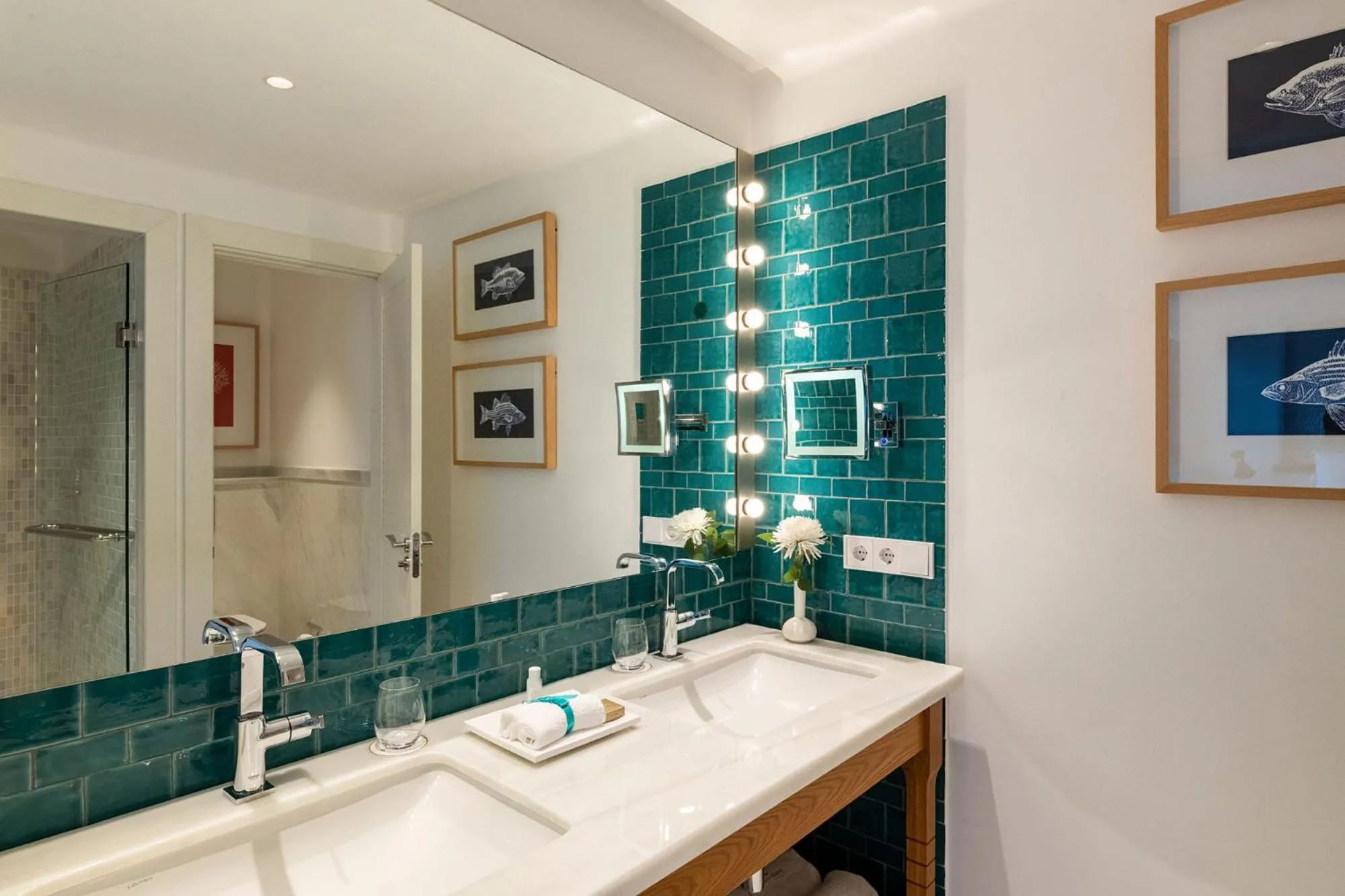 Bathroom in Hotel Fariones