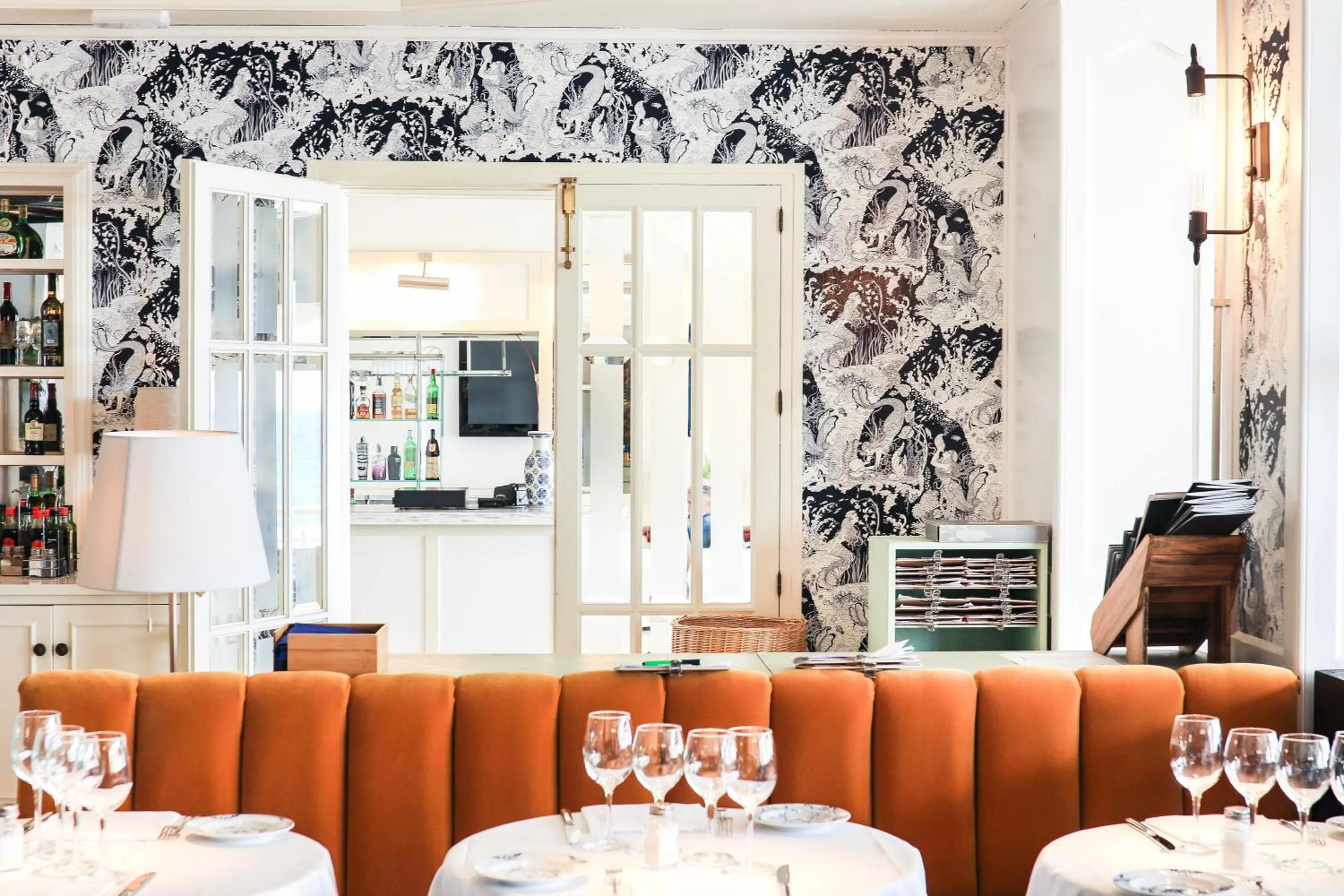 Restaurant/places to eat in Hotel Rosamar