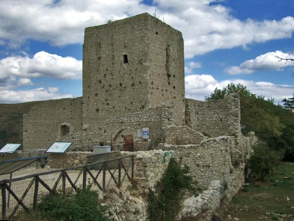 Property building in L'Oasi