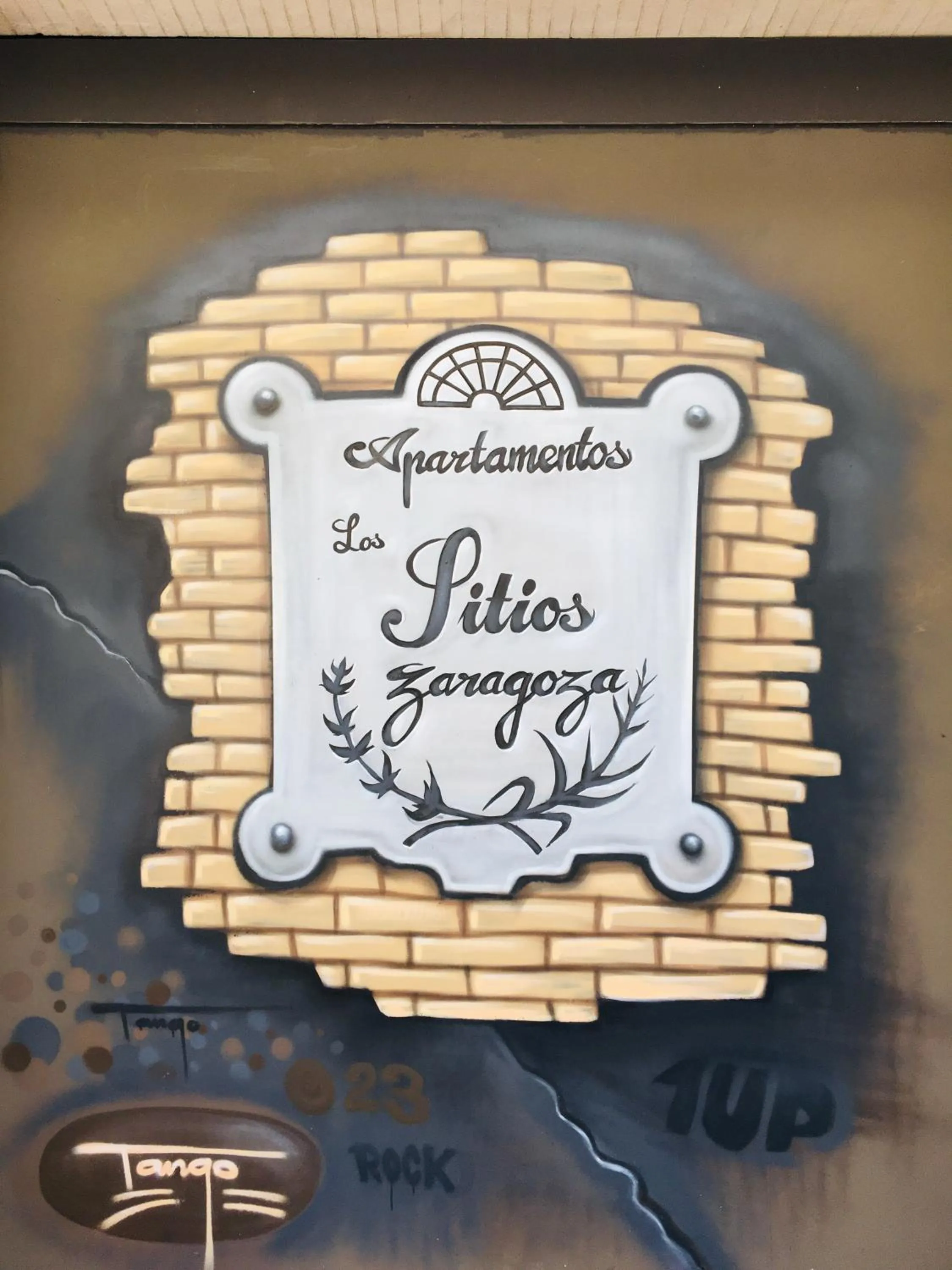 Facade/entrance in Casa Palacio de los Sitios