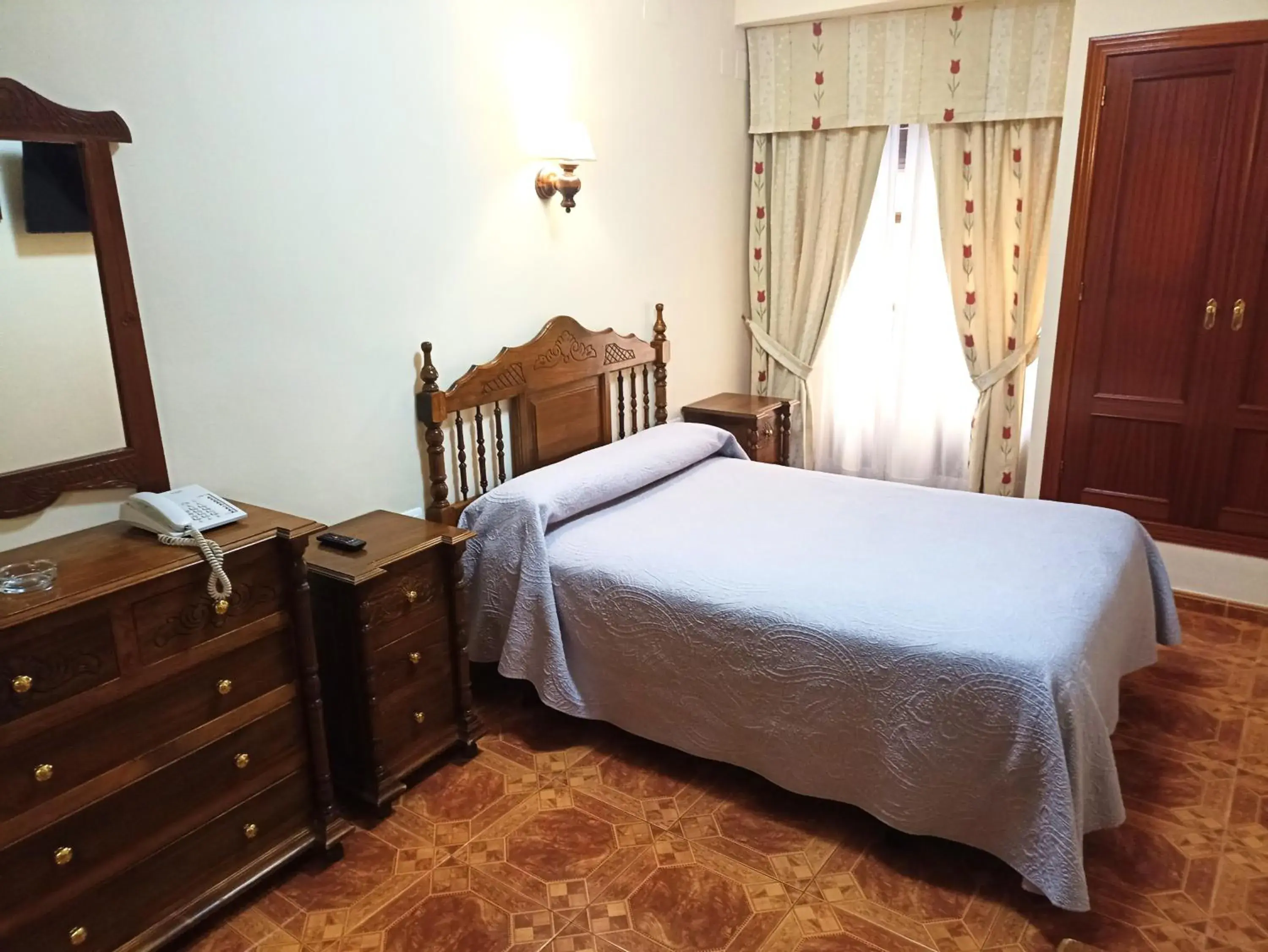 Single Room - single occupancy in Hostal Bellido Single Room - single occupancy in Hostal Bellido