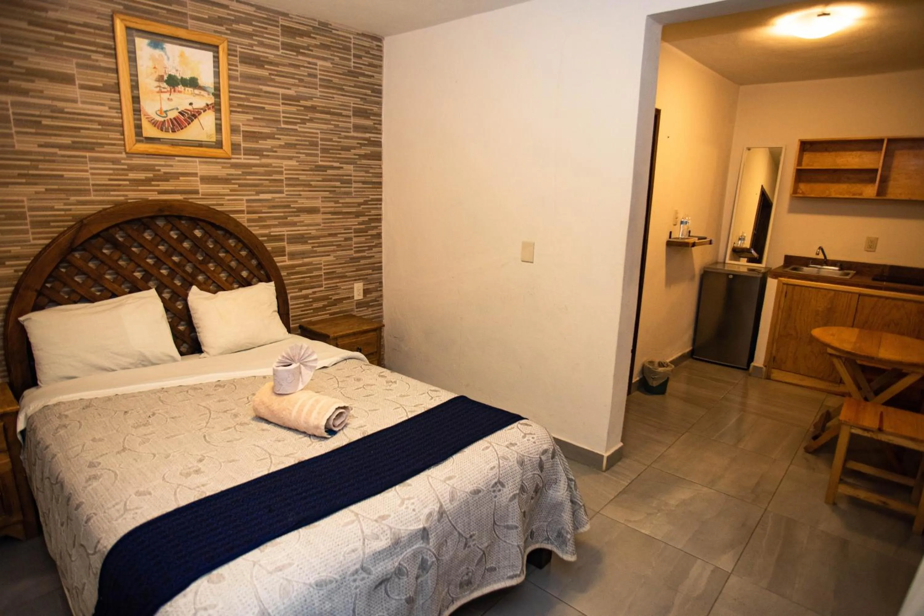 room service in Hotel Molino del Cerrillo