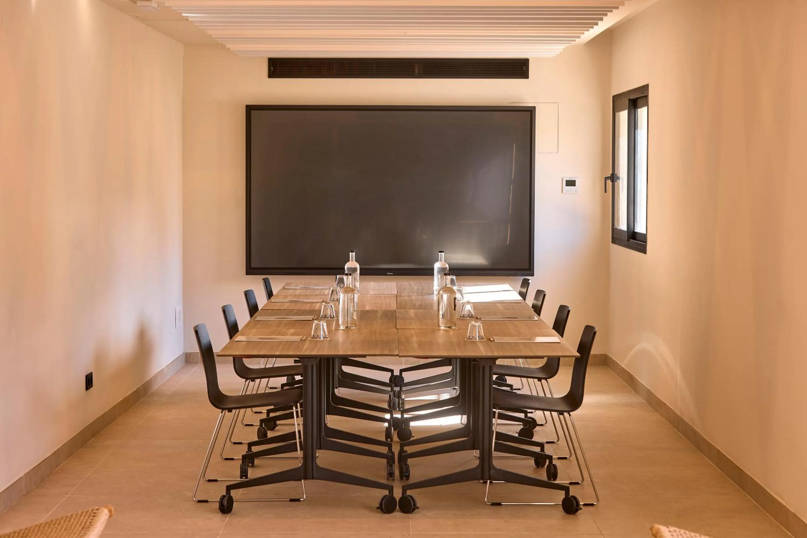 Business facilities in Purobeach Resort Santa Ponsa - New Opening